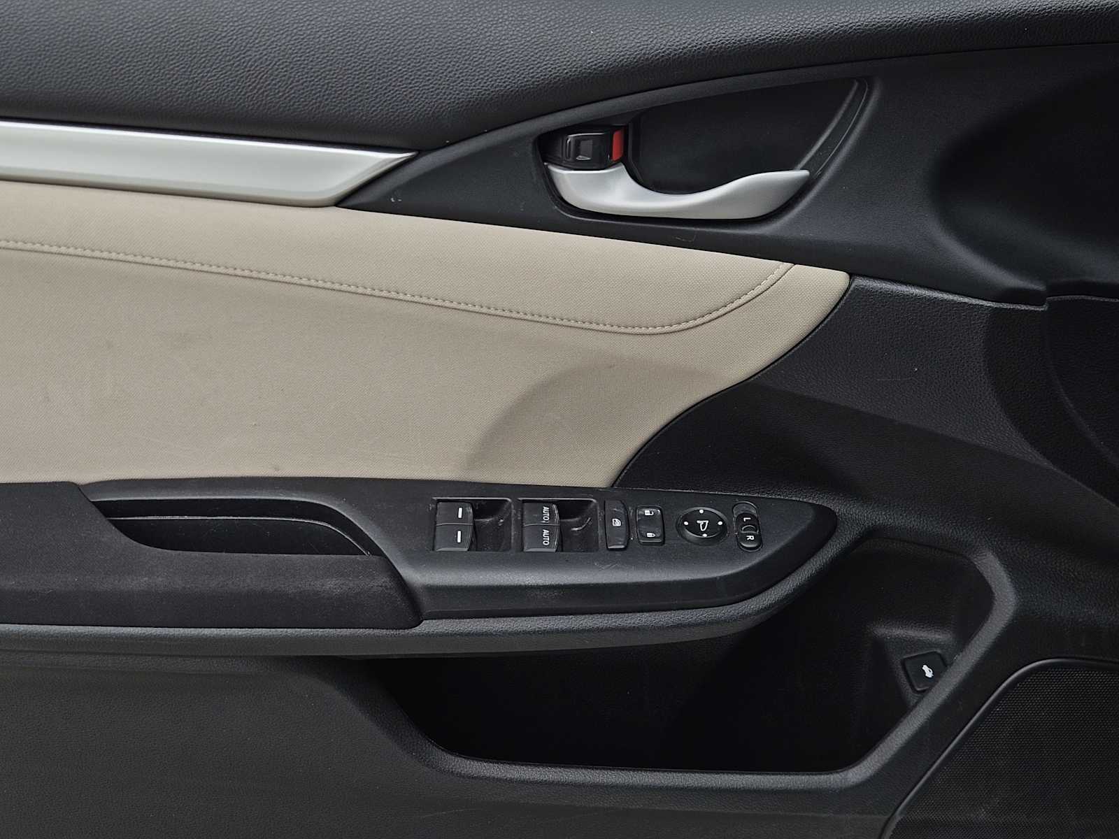 Thumbnail: 2018 Honda Civic - 21