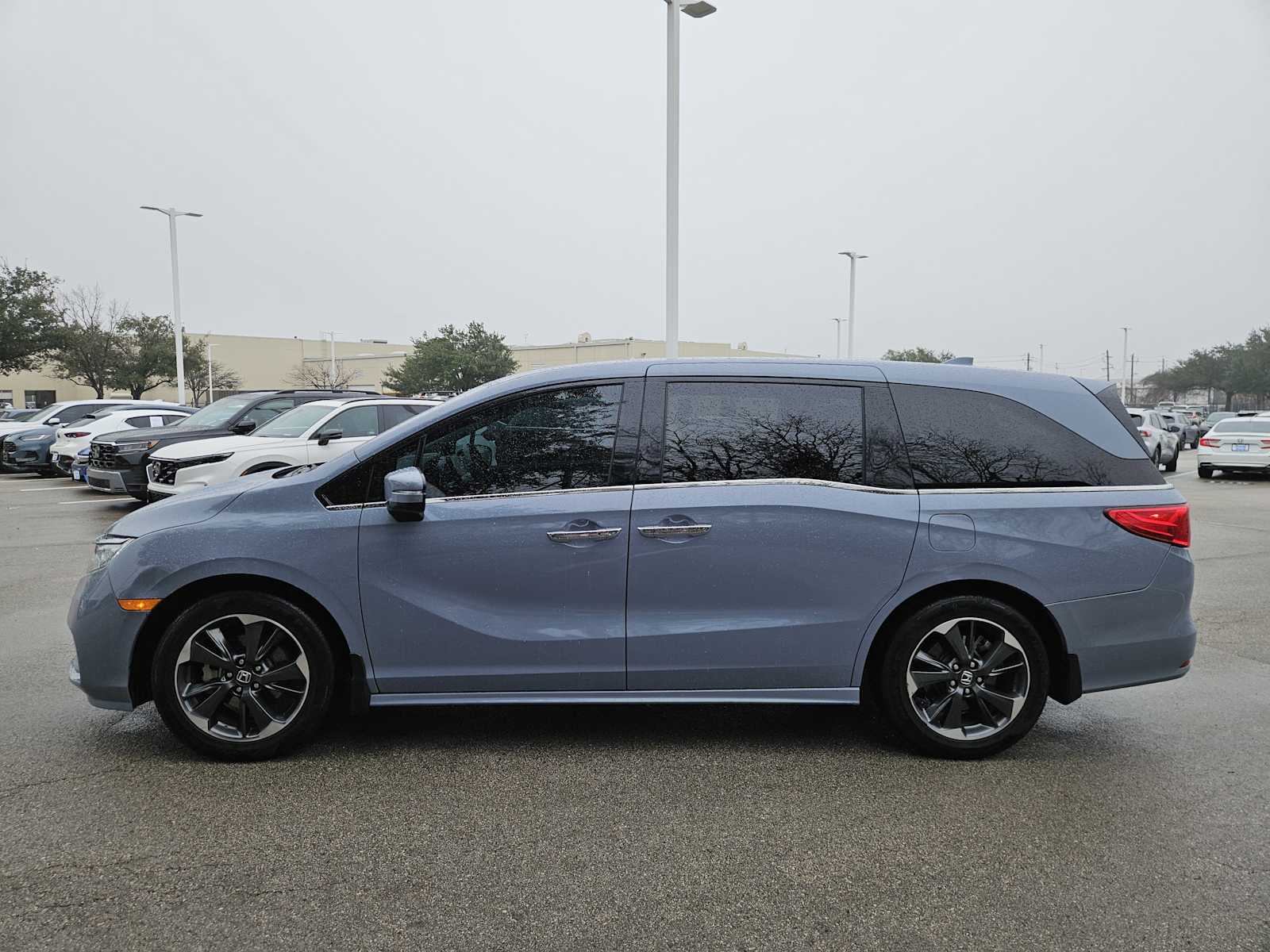 Thumbnail: 2023 Honda Odyssey - 4
