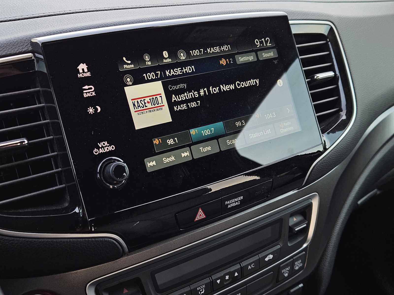 Thumbnail: 2023 Honda Passport - 17