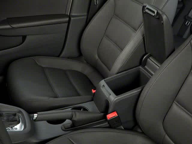 Thumbnail: 2013 Volkswagen Jetta - 16