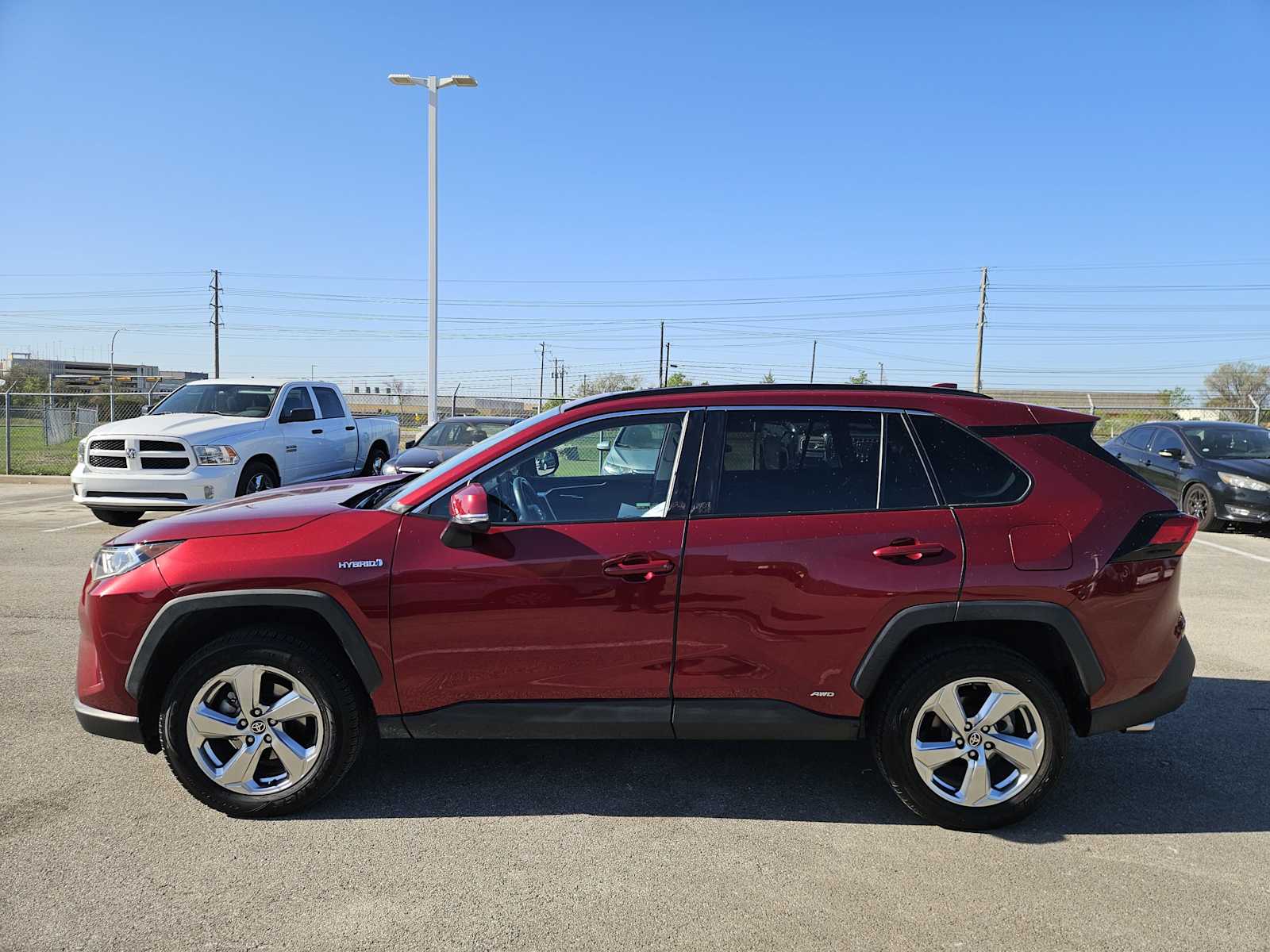 Thumbnail: 2021 Toyota RAV4 - 4