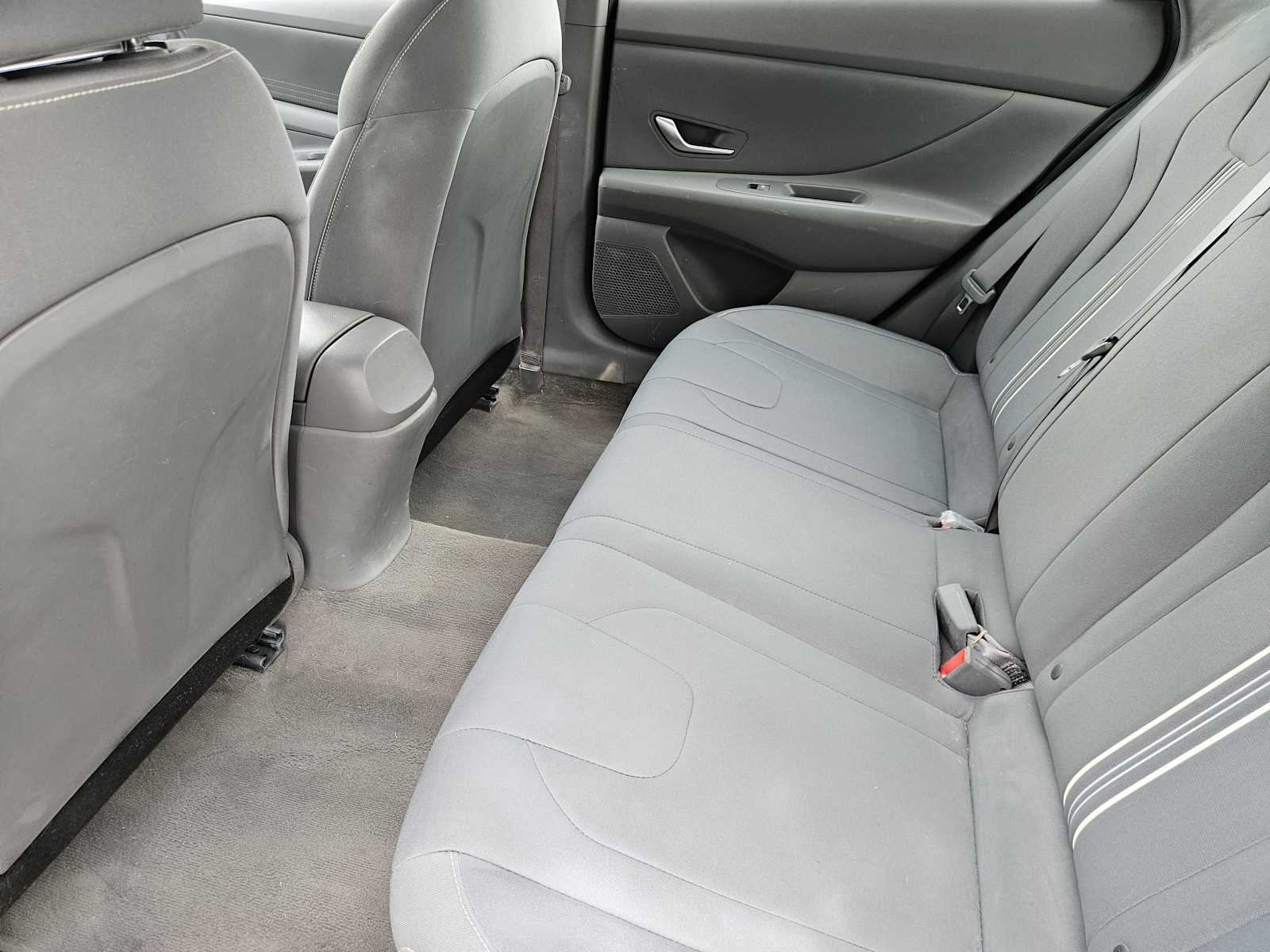 Thumbnail: 2022 Hyundai Elantra - 27