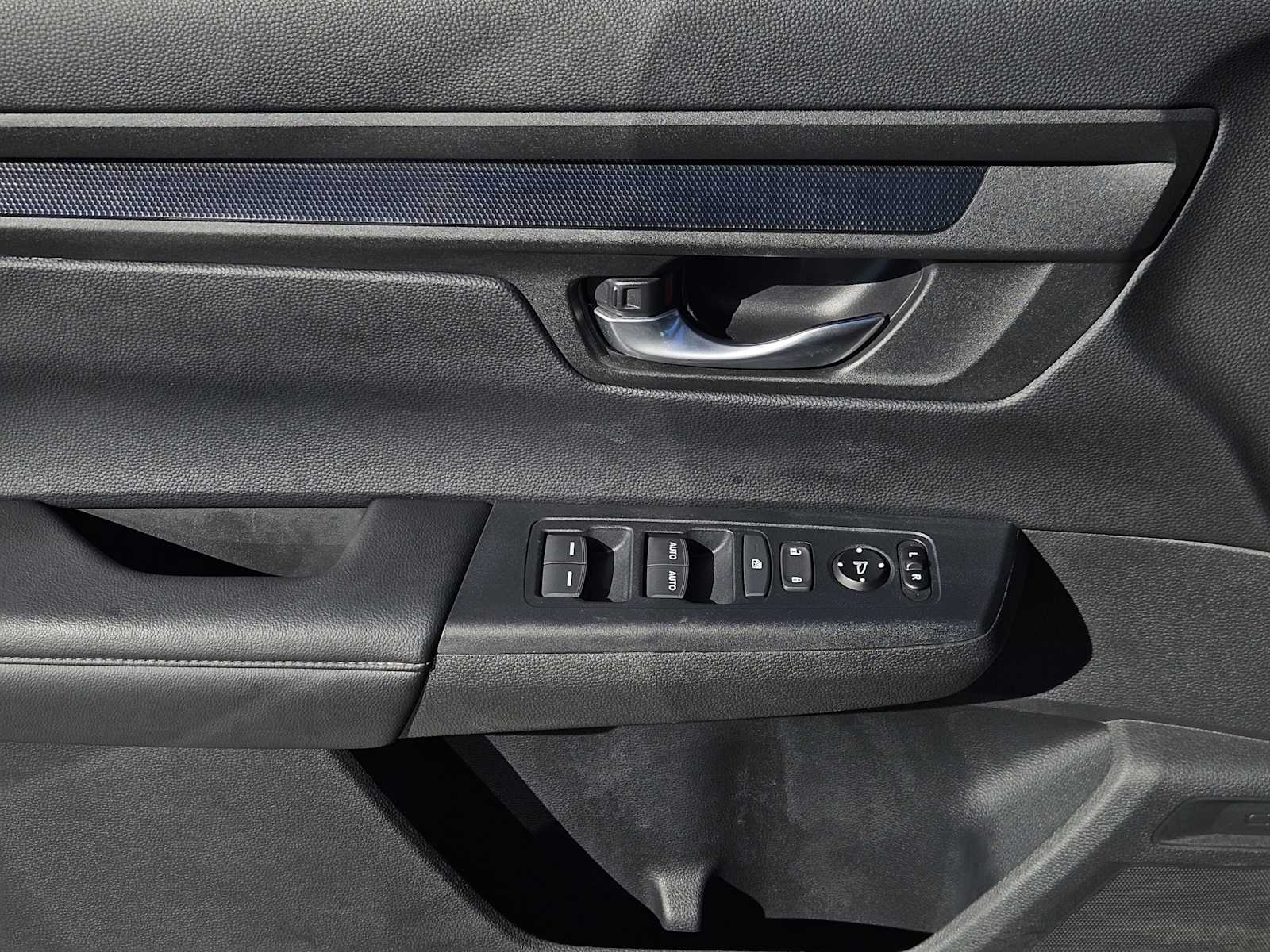 Thumbnail: 2023 Honda CR-V - 21