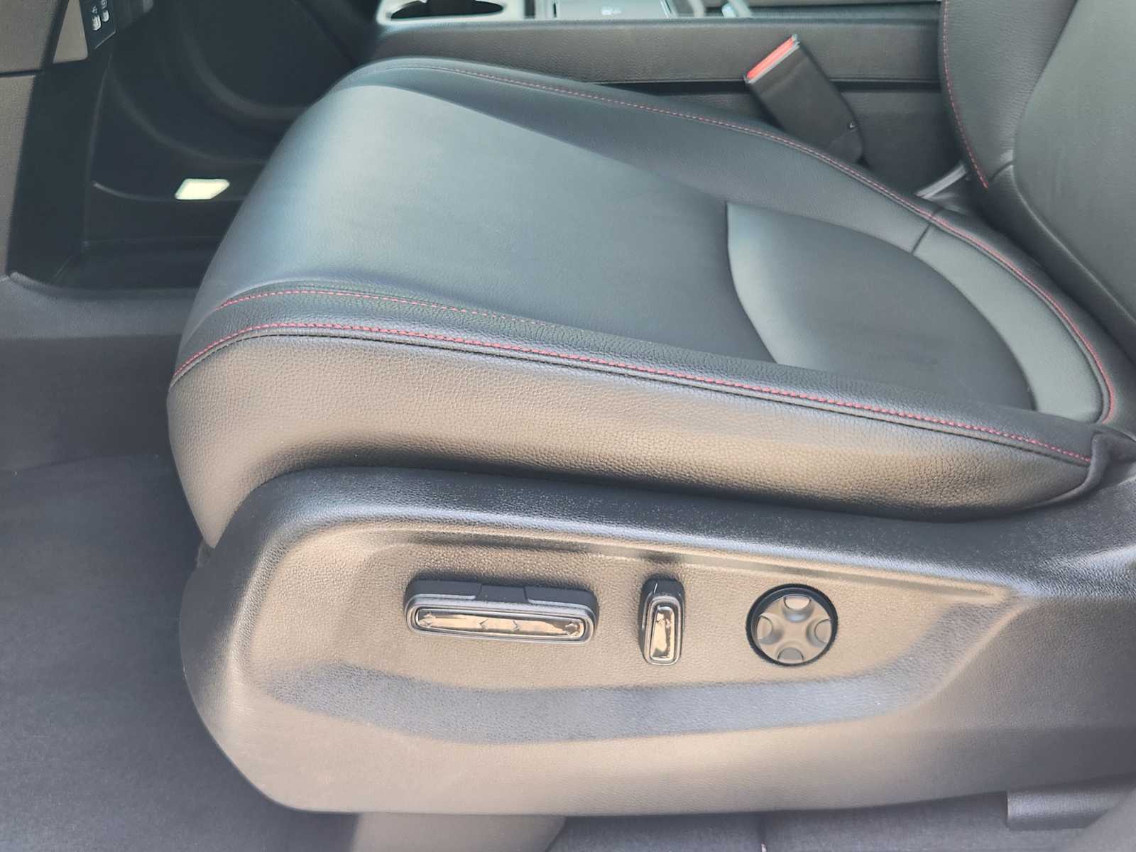 Thumbnail: 2026 Honda Odyssey - 22