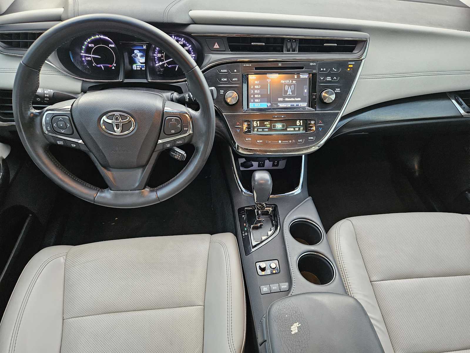 Thumbnail: 2018 Toyota Avalon - 25