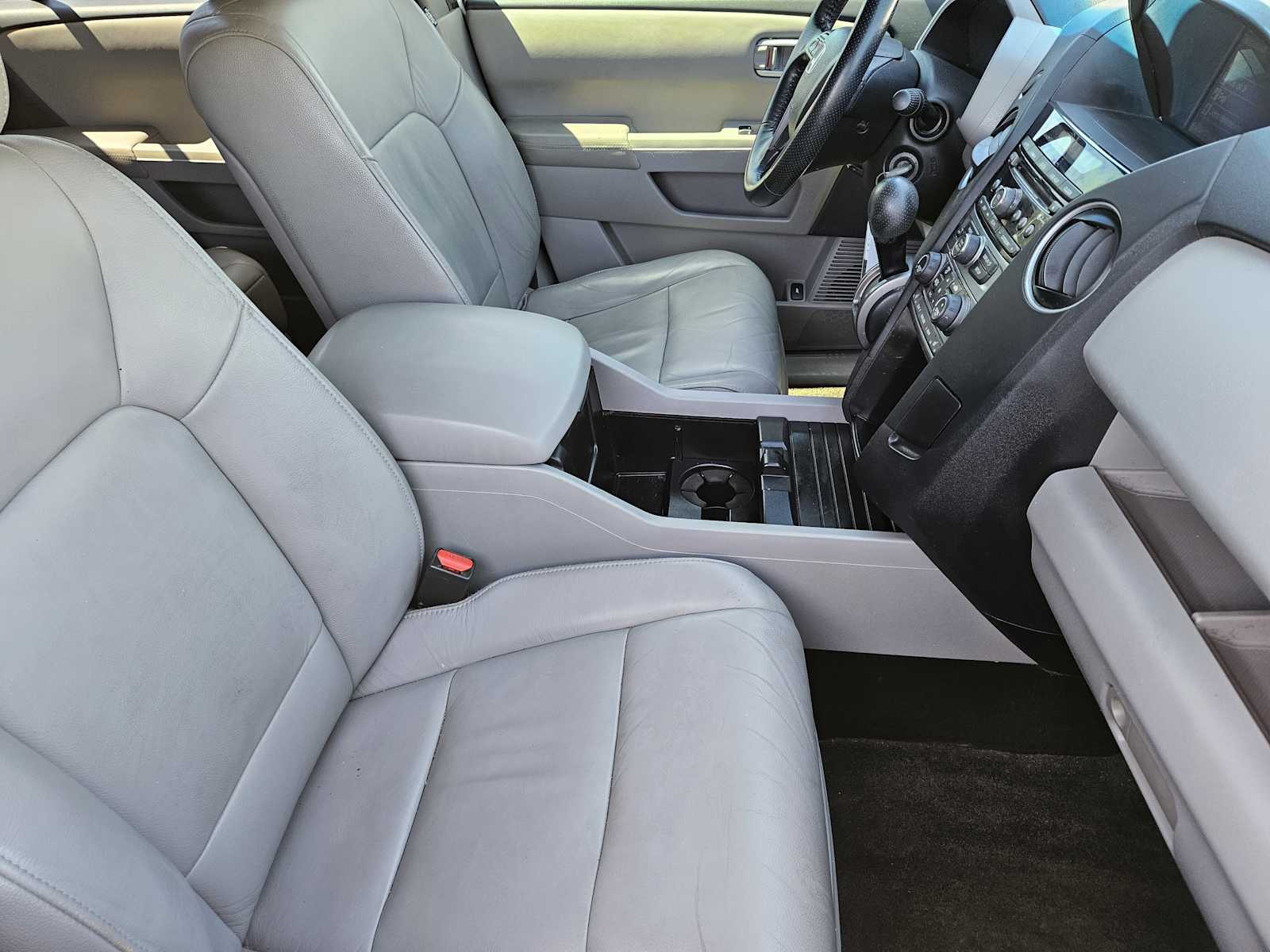 Thumbnail: 2012 Honda Pilot - 14