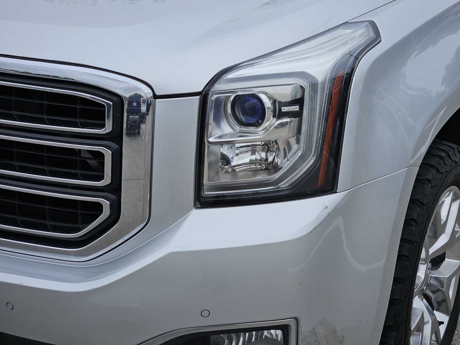 Thumbnail: 2016 GMC Yukon XL - 7
