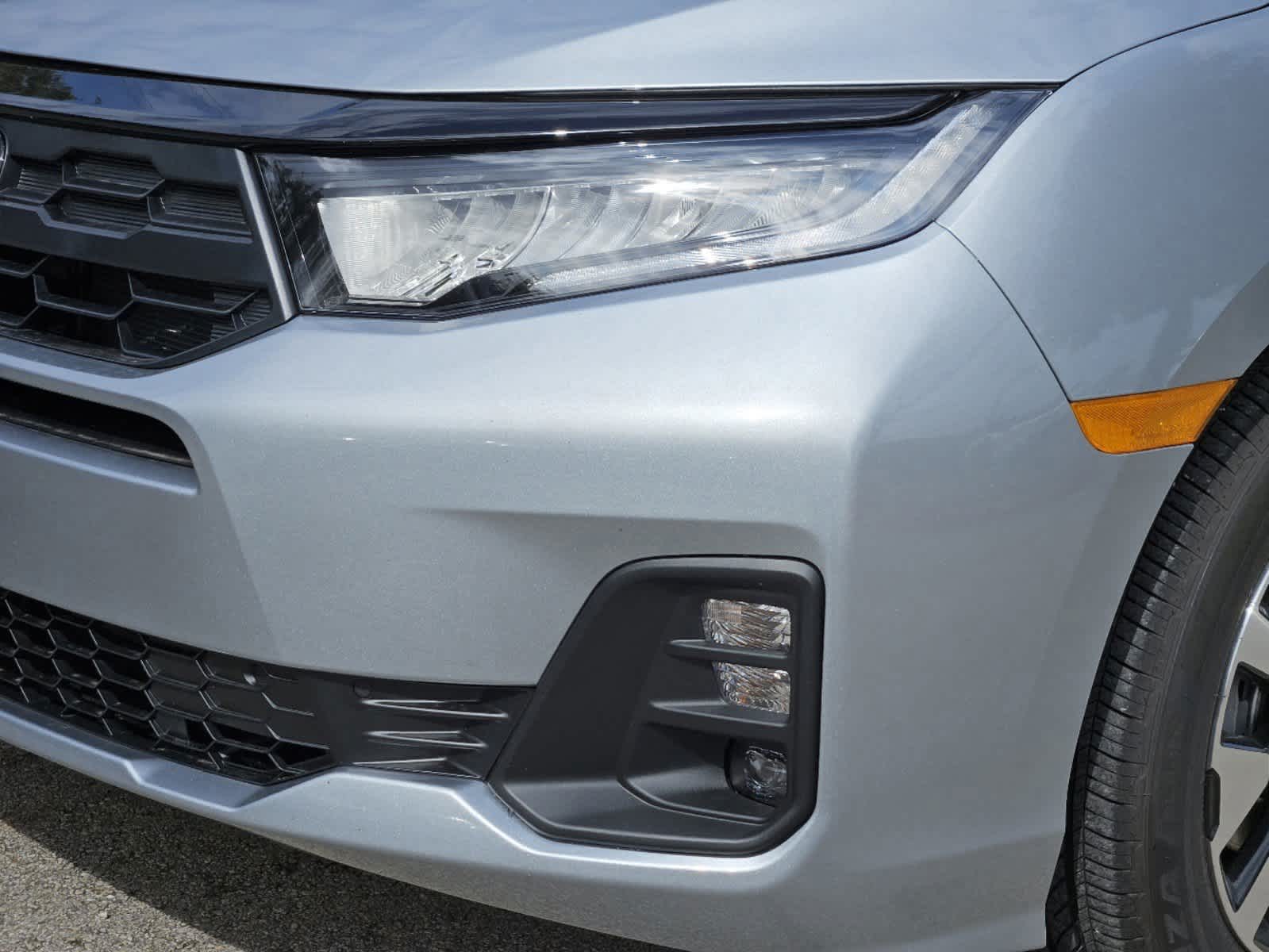 Thumbnail: 2026 Honda Odyssey - 6