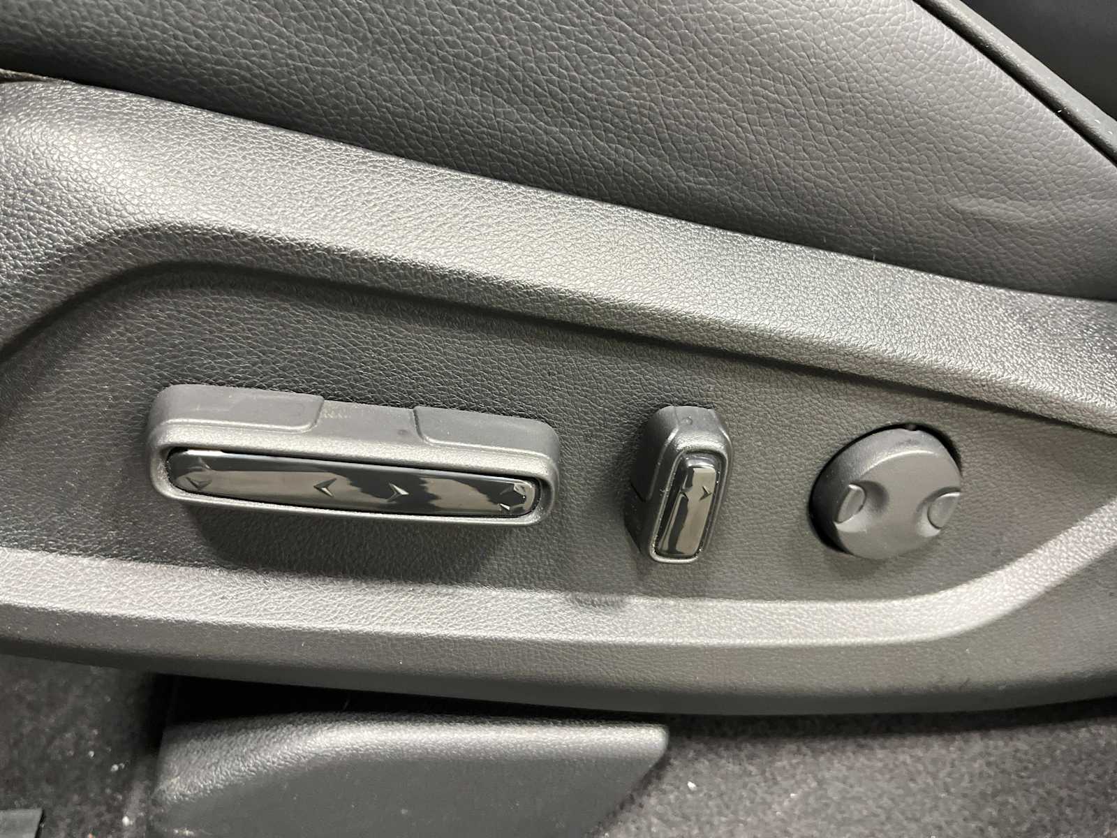 Thumbnail: 2026 Honda Passport - 14