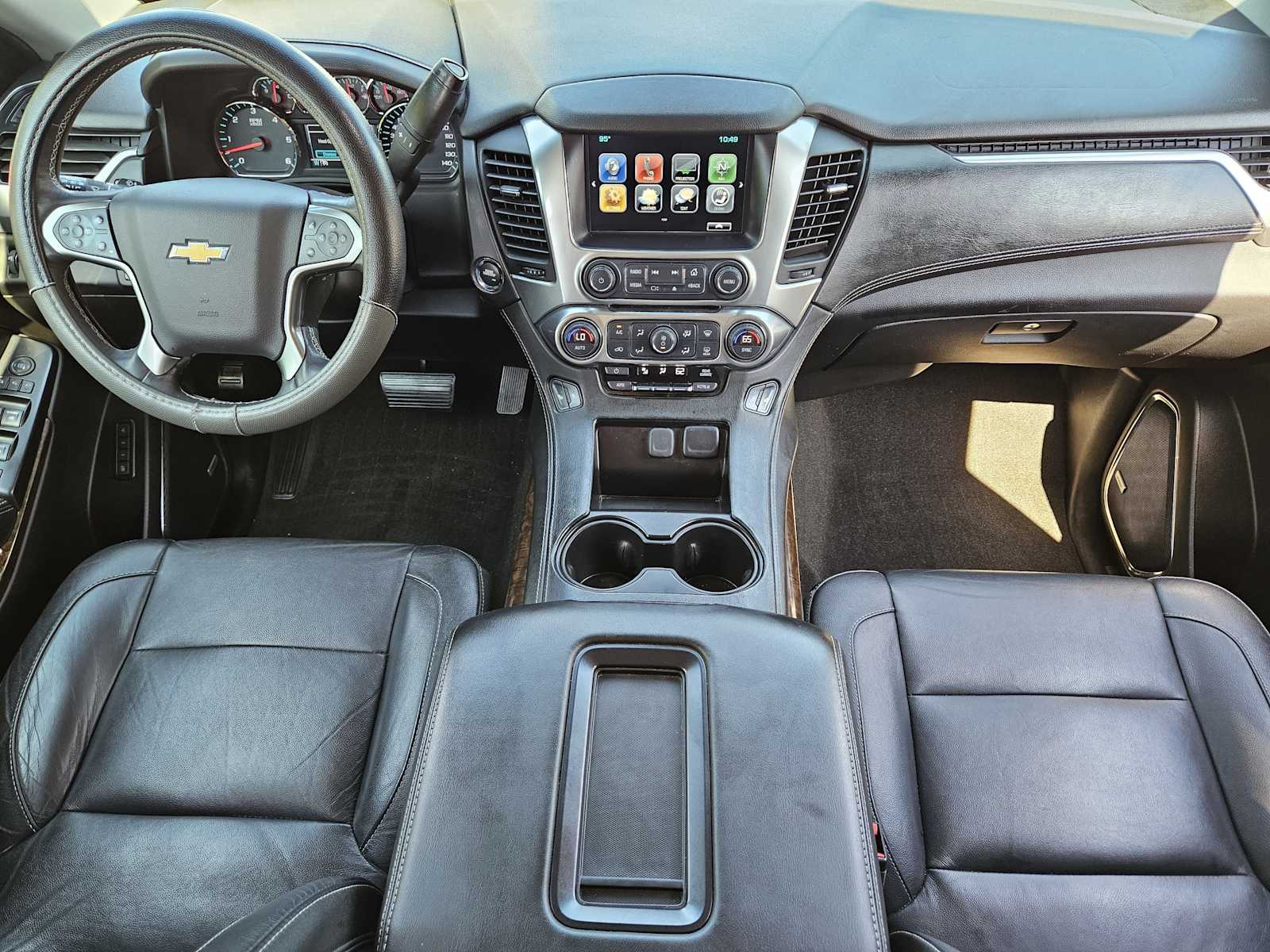Thumbnail: 2018 Chevrolet Tahoe - 26