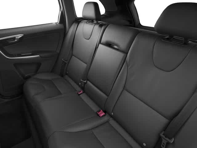 Thumbnail: 2017 Volvo XC60 - 15