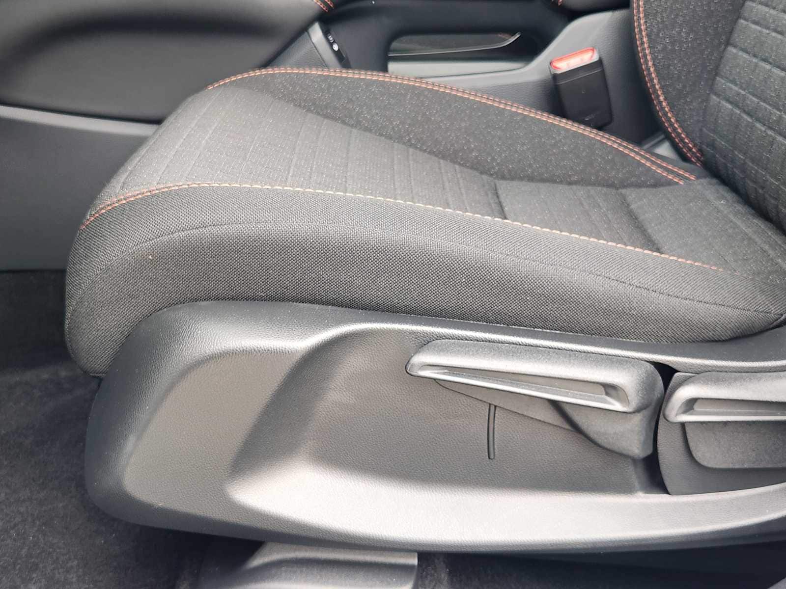 Thumbnail: 2025 Honda HR-V - 24