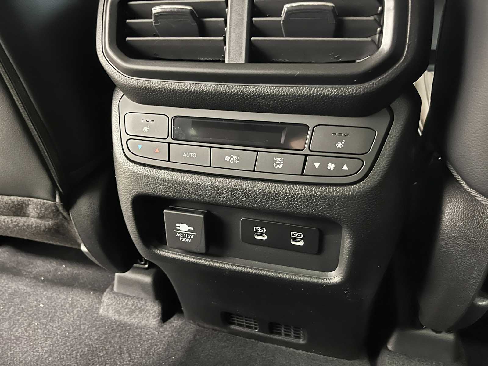 Thumbnail: 2026 Honda Pilot - 24