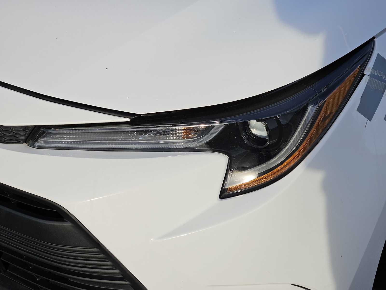 Thumbnail: 2023 Toyota Corolla - 7