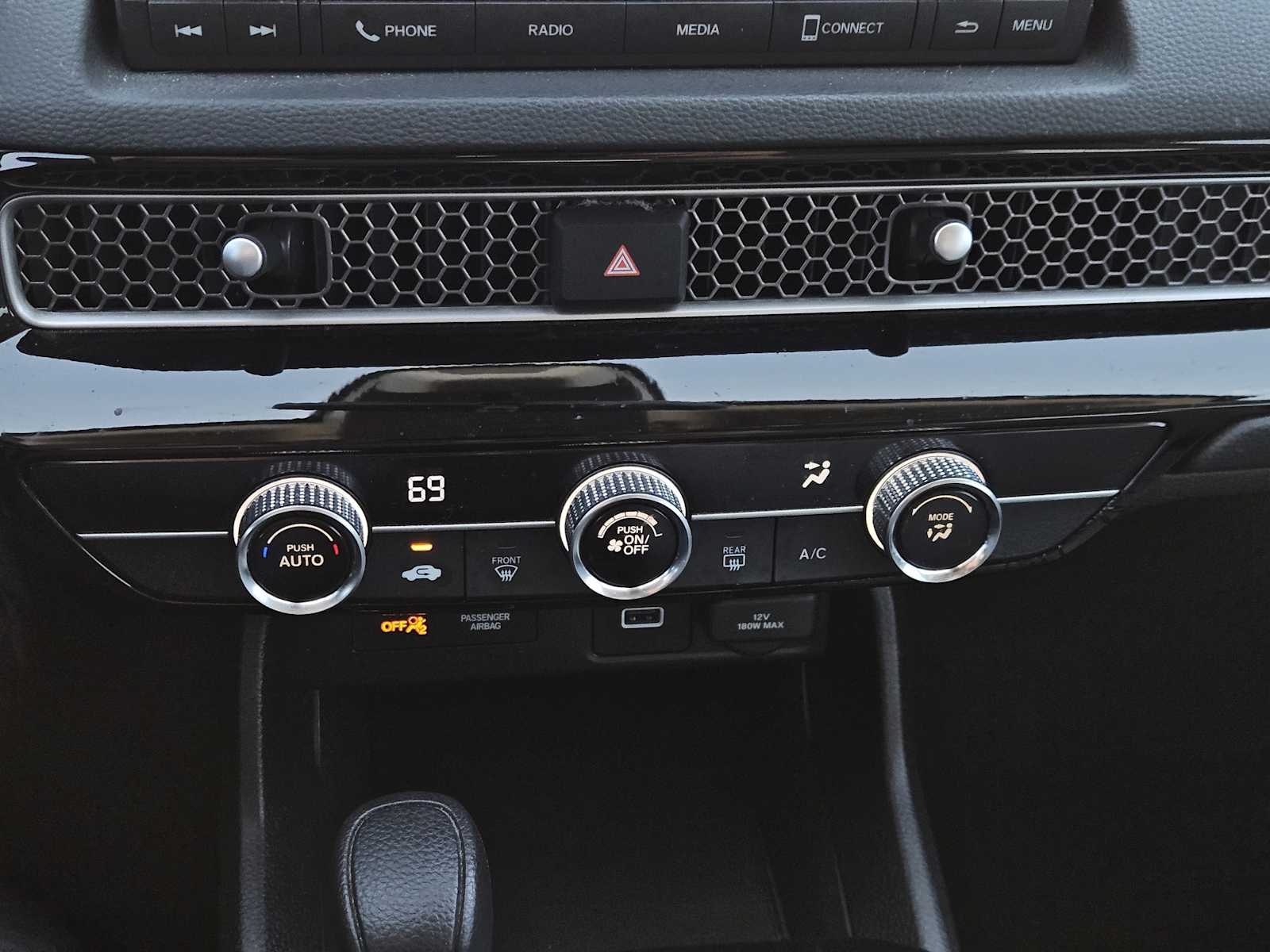 Thumbnail: 2024 Honda Civic - 18