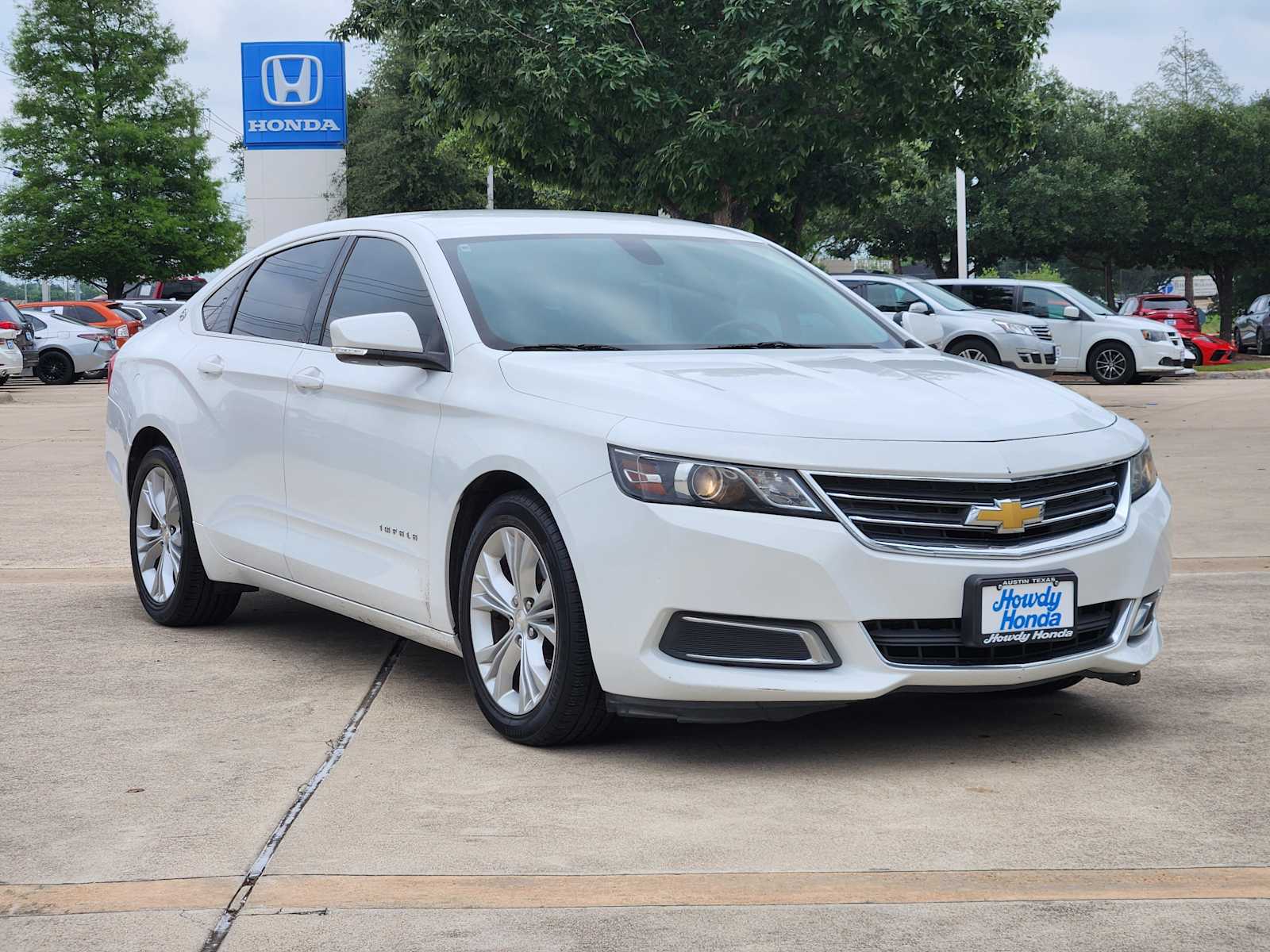 Thumbnail: 2015 Chevrolet Impala - 3