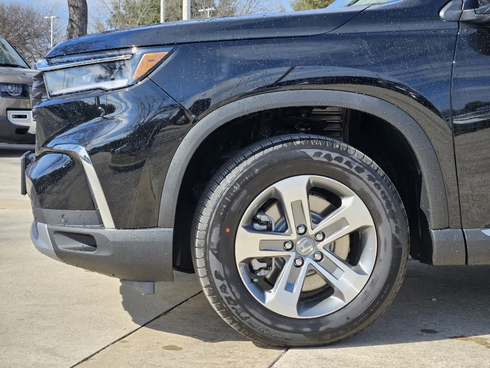 Thumbnail: 2025 Honda Pilot - 8