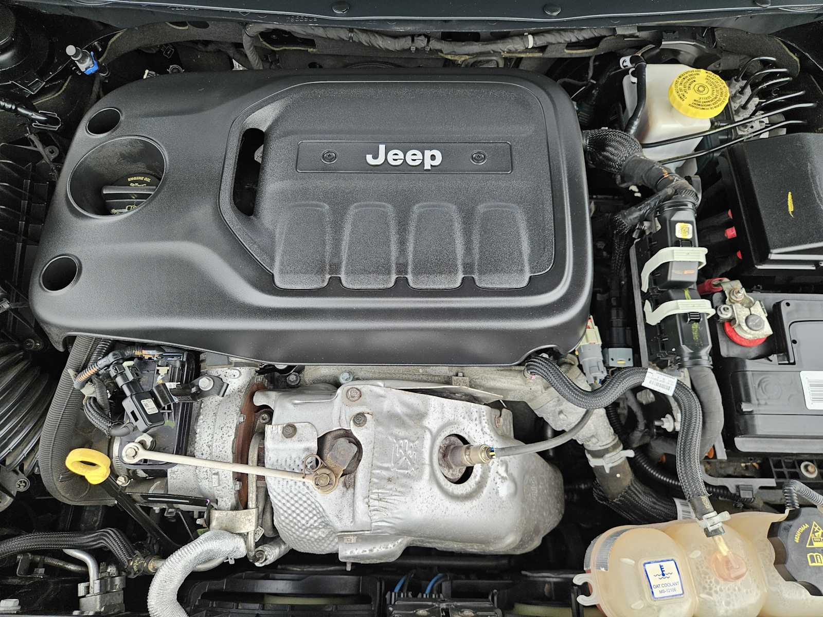 Thumbnail: 2019 Jeep Cherokee - 30