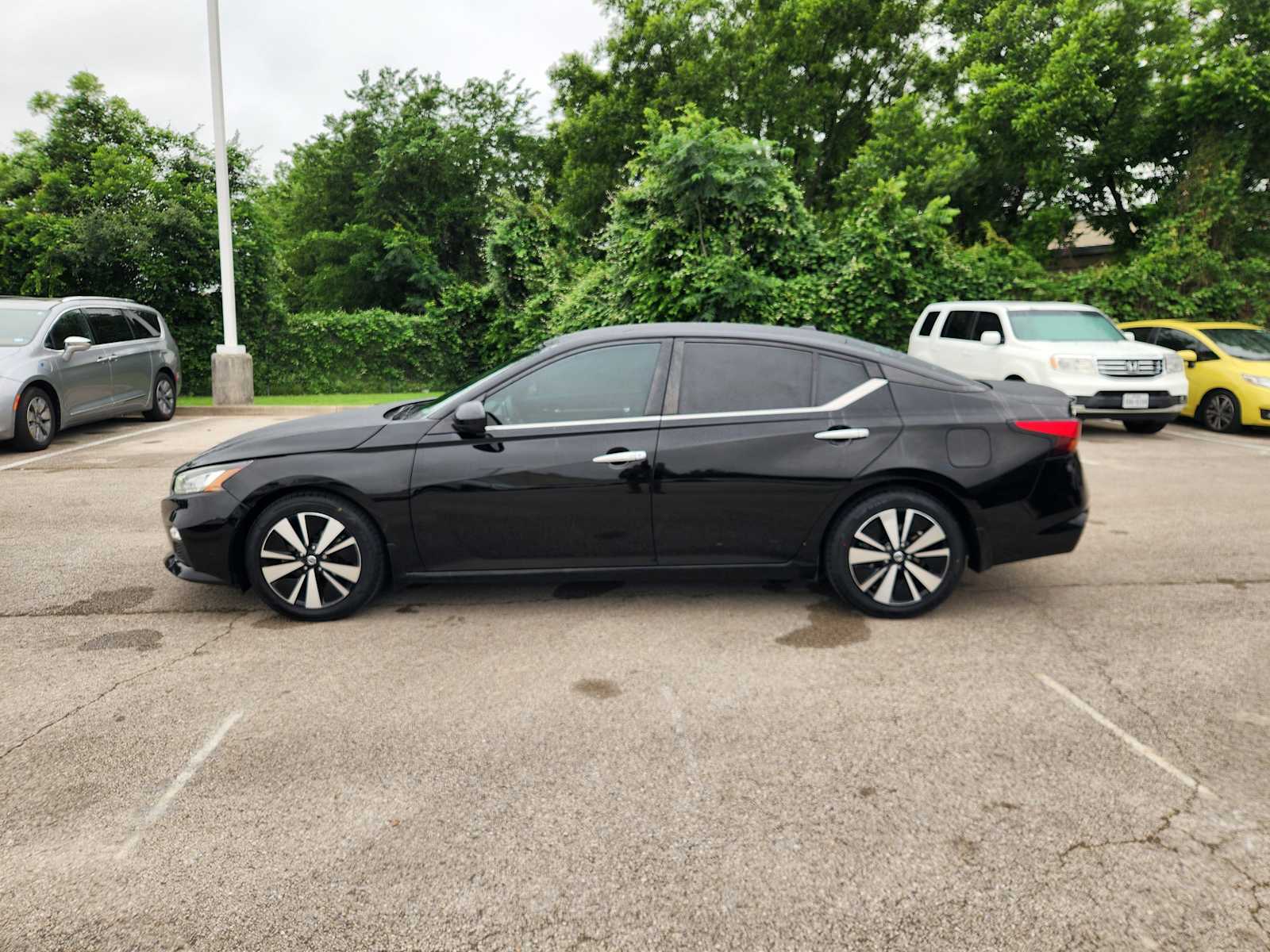 Thumbnail: 2021 Nissan Altima - 4