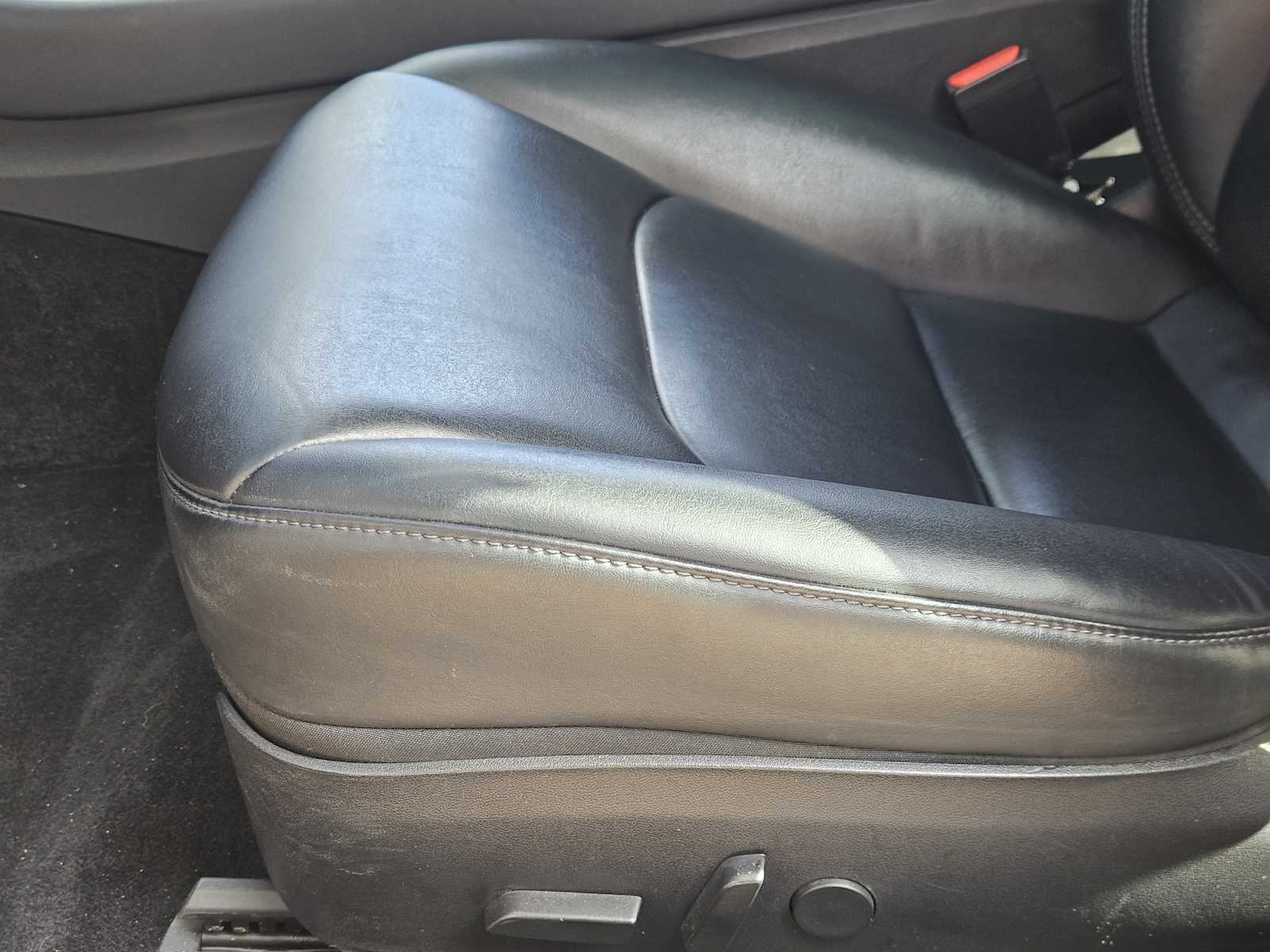 Thumbnail: 2018 Tesla Model 3 - 20