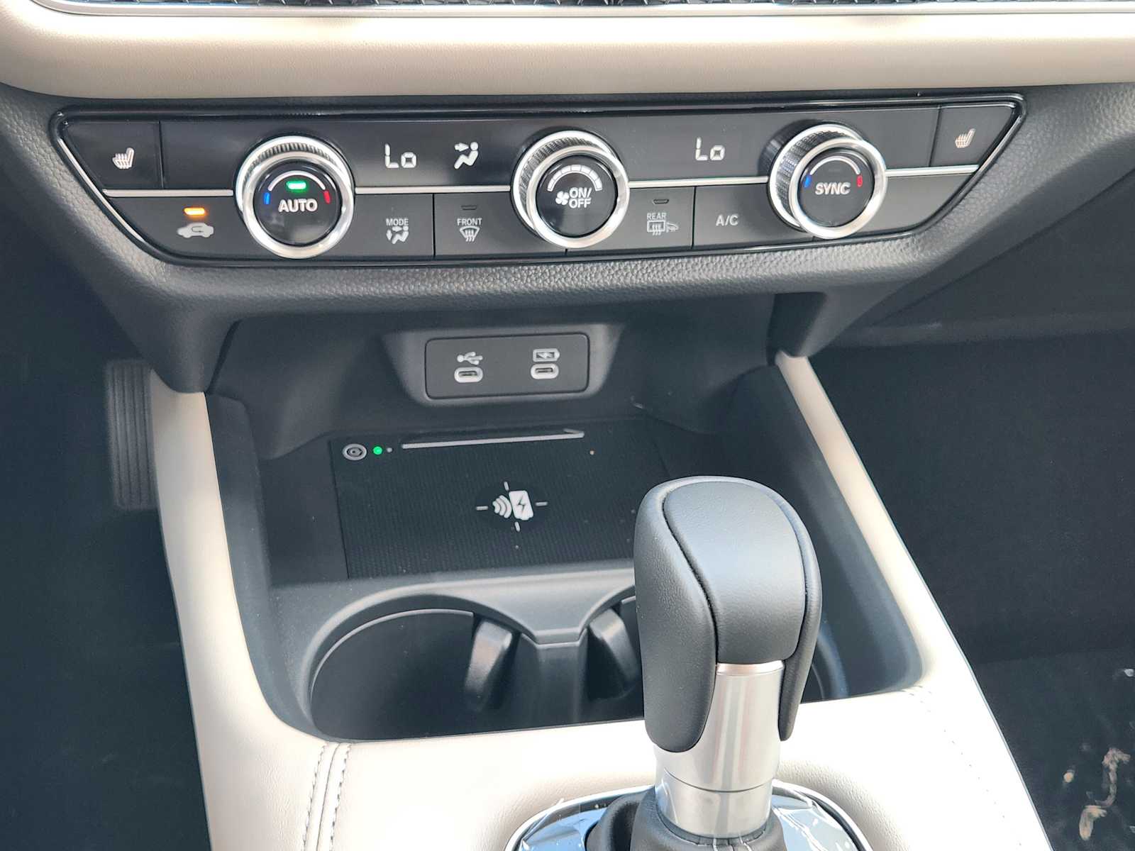 Thumbnail: 2026 Honda HR-V - 16