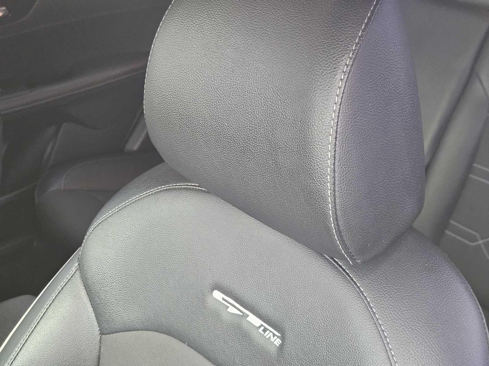 Thumbnail: 2021 Kia Forte - 15