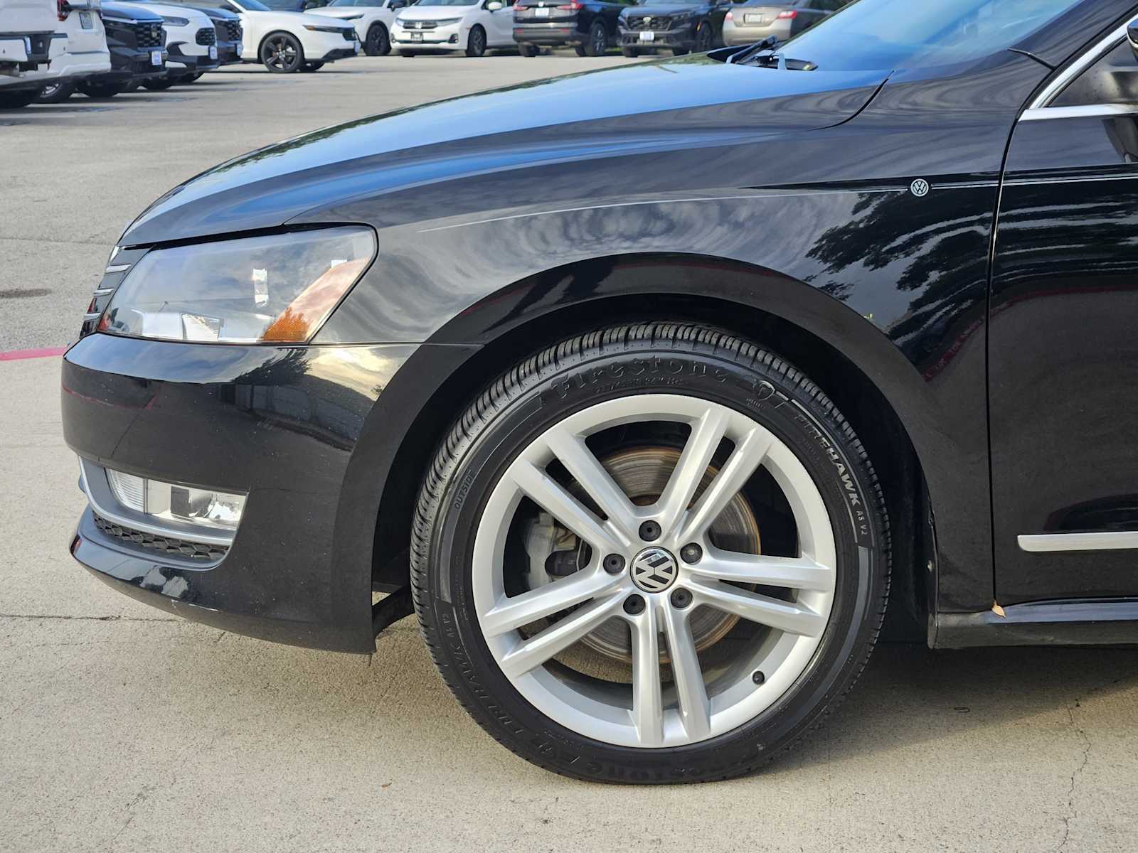 Thumbnail: 2014 Volkswagen Passat - 11