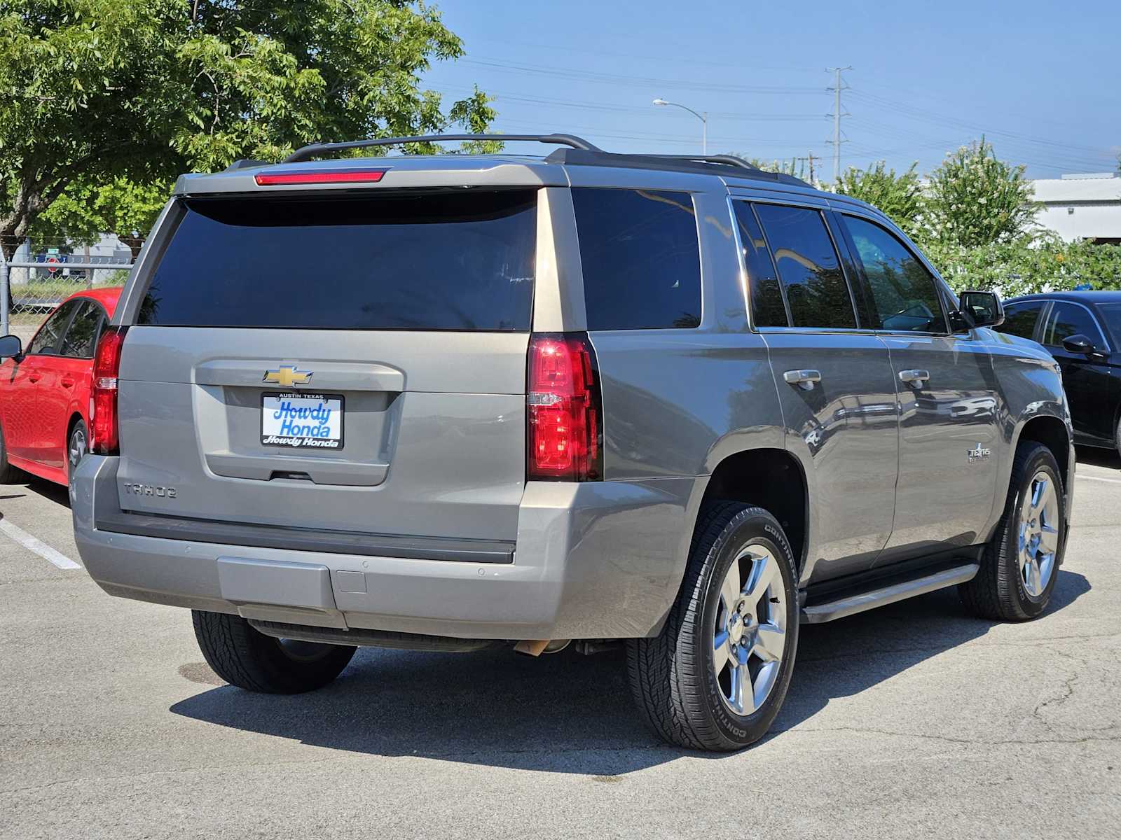 Thumbnail: 2018 Chevrolet Tahoe - 5