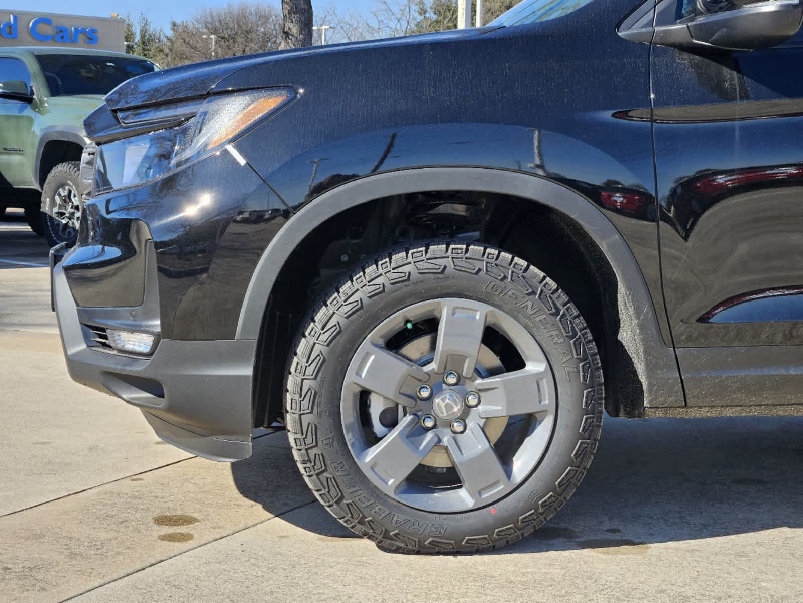 Thumbnail: 2026 Honda Ridgeline - 8