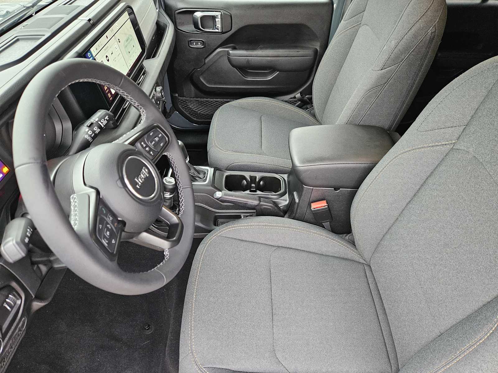 Thumbnail: 2025 Jeep Wrangler - 13