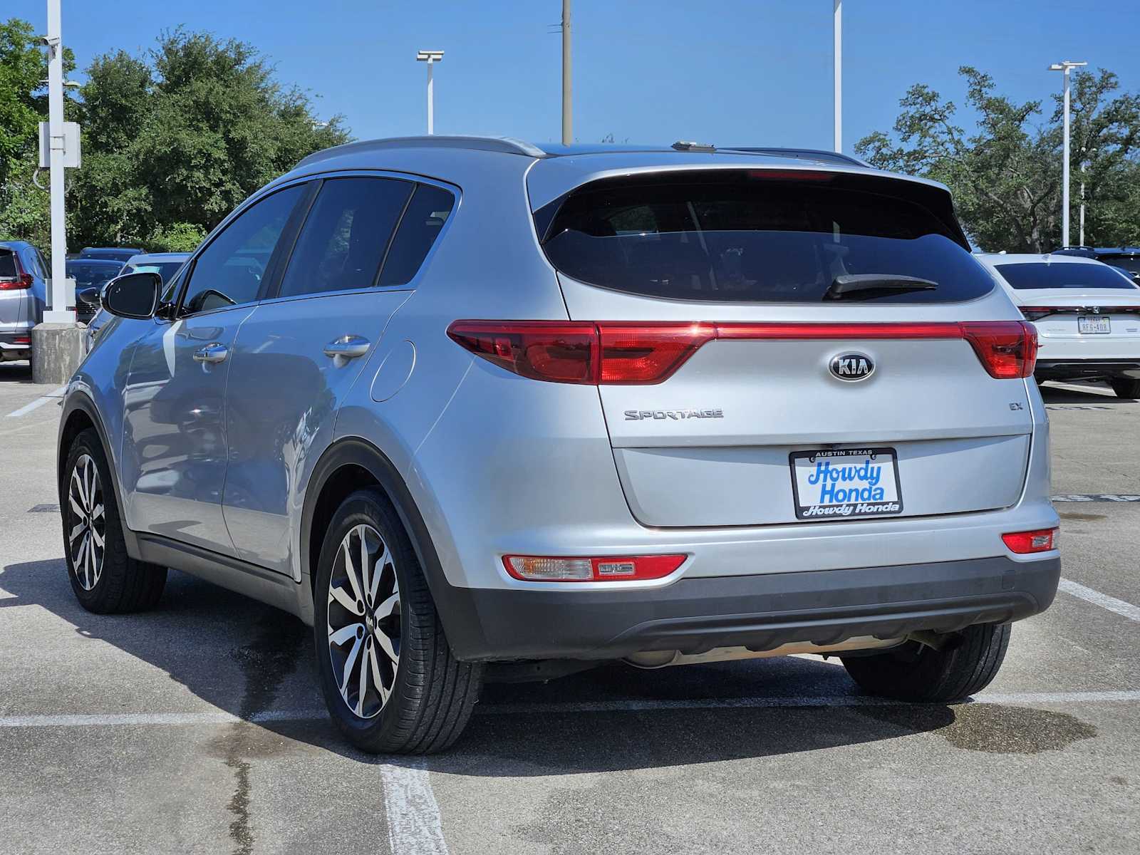 Thumbnail: 2017 Kia Sportage - 6