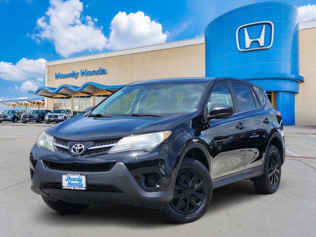 Used 2013 Toyota RAV4 LE SUV