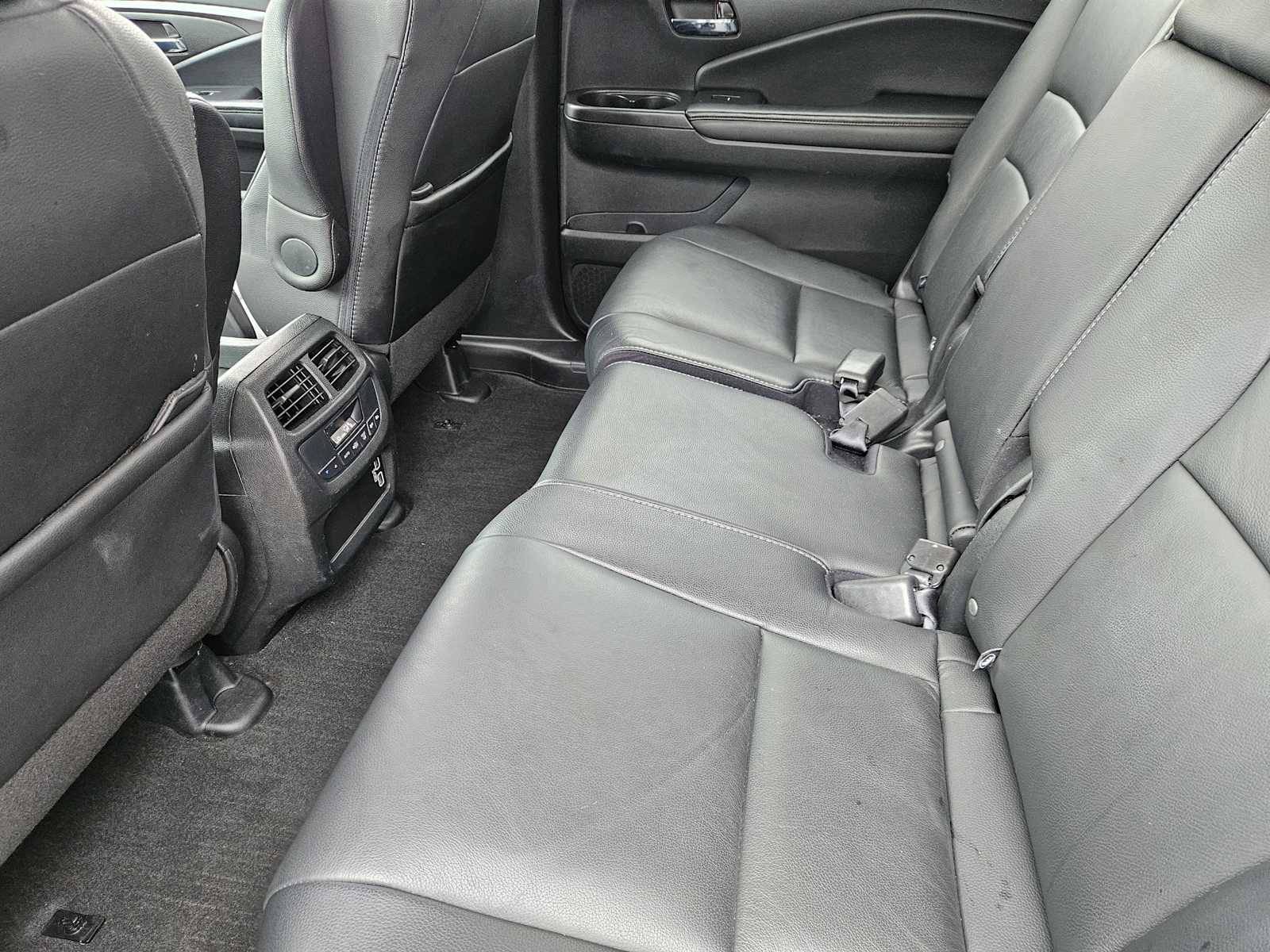 Thumbnail: 2021 Honda Pilot - 30