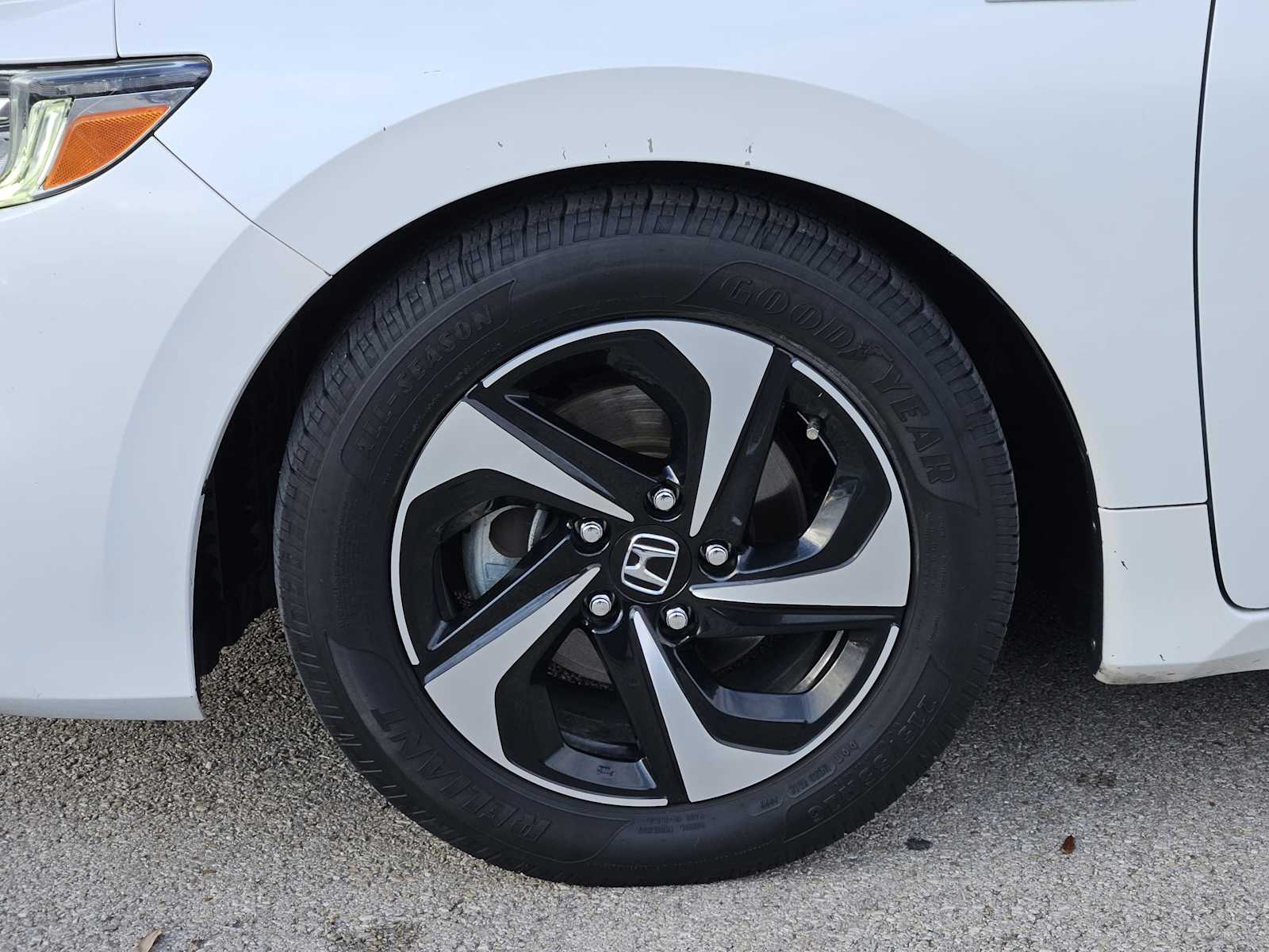 Thumbnail: 2021 Honda Insight - 9