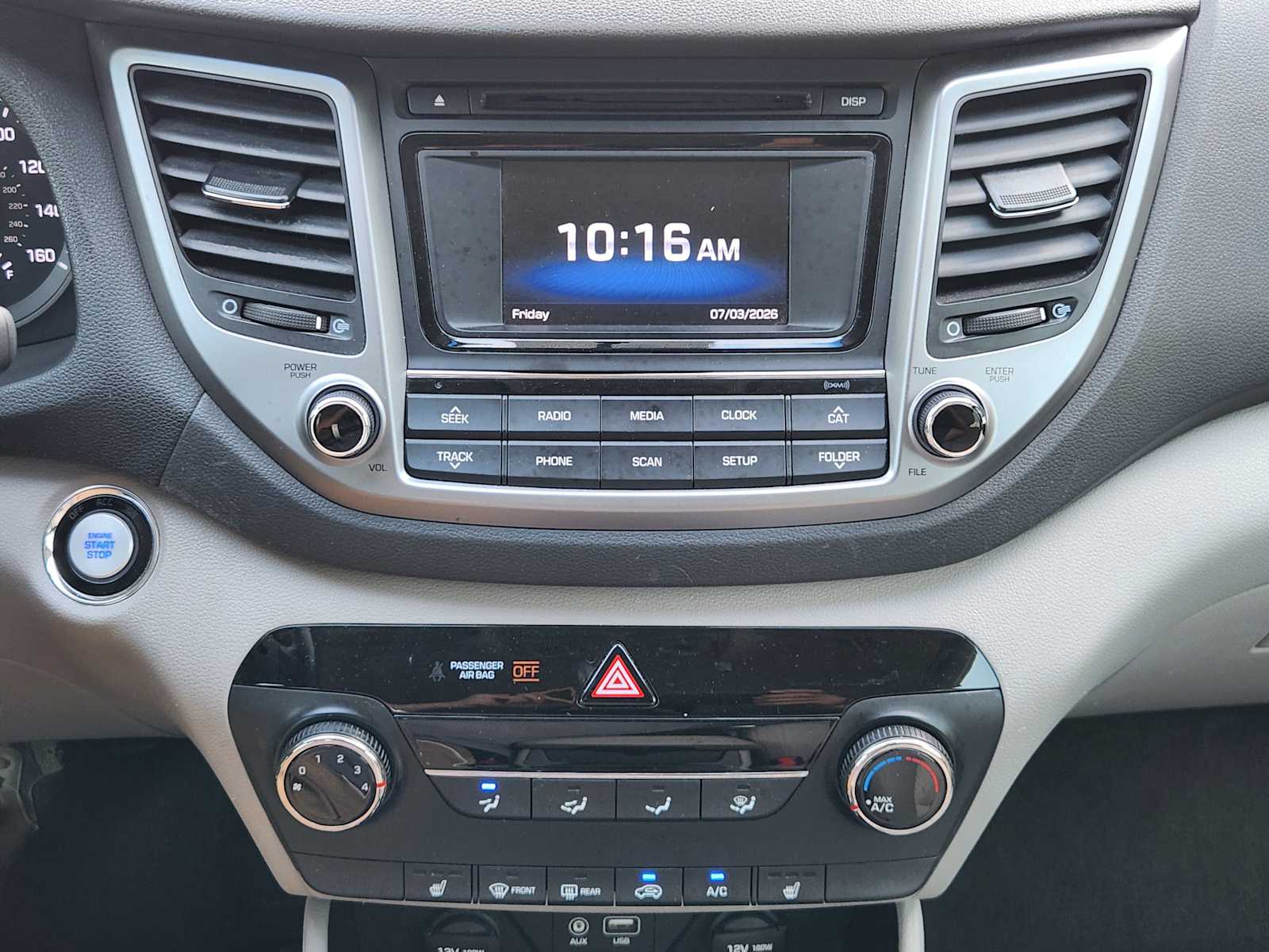 Thumbnail: 2017 Hyundai Tucson - 15