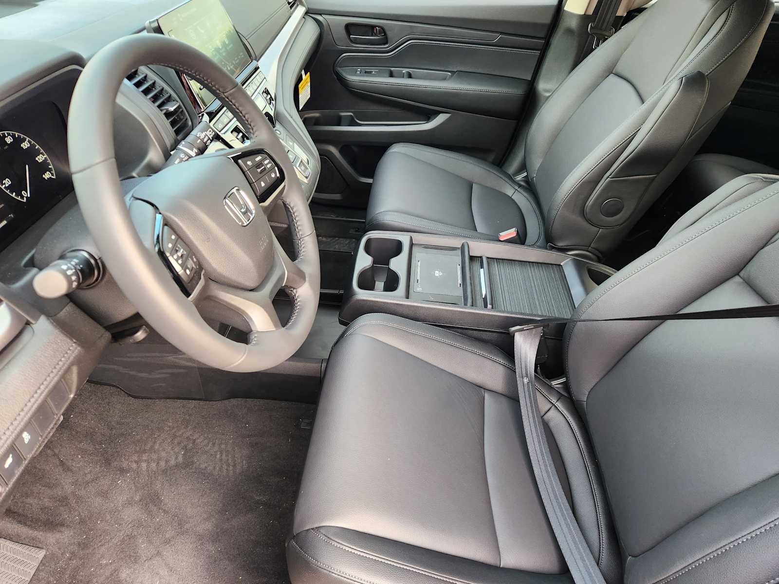 Thumbnail: 2026 Honda Odyssey - 10