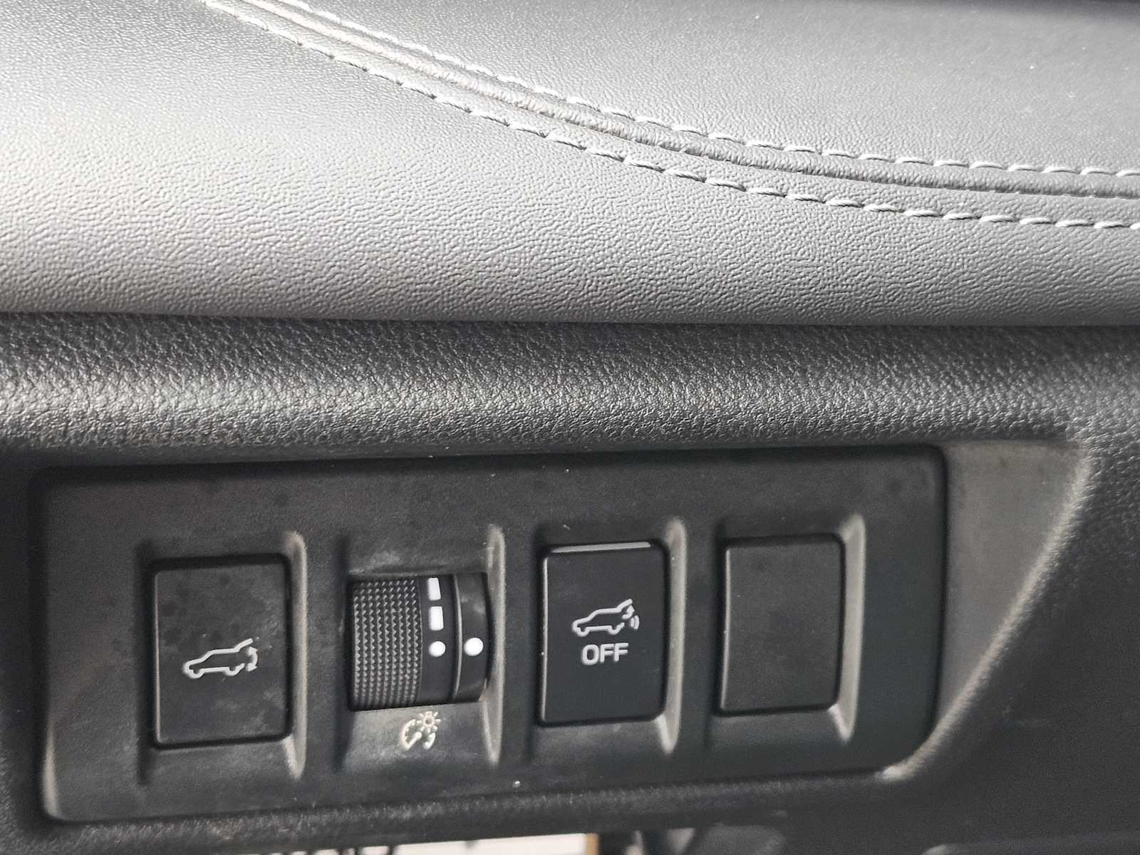 Thumbnail: 2020 Subaru Outback - 22