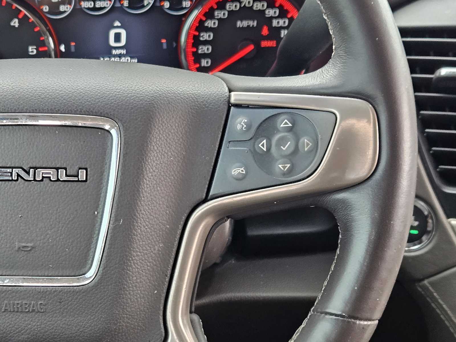 Thumbnail: 2016 GMC Yukon XL - 28