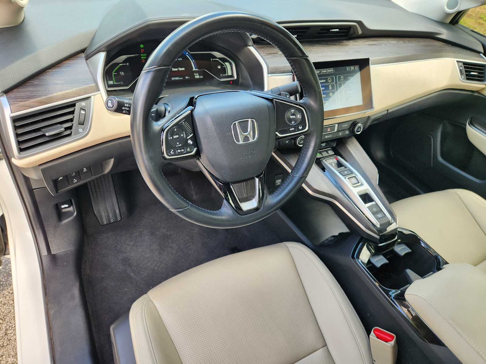 Thumbnail: 2018 Honda Clarity - 2