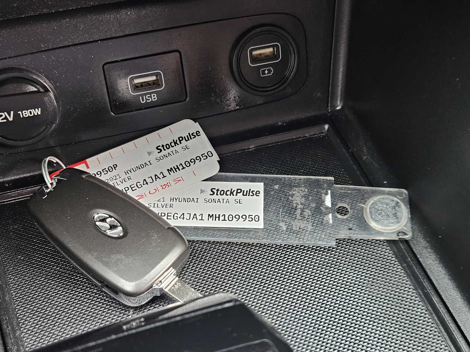 Thumbnail: 2021 Hyundai Sonata - 31