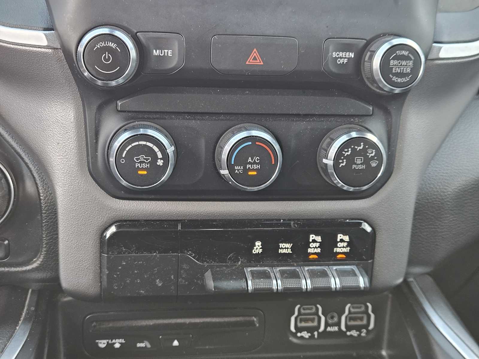 Thumbnail: 2019 RAM 1500 - 19