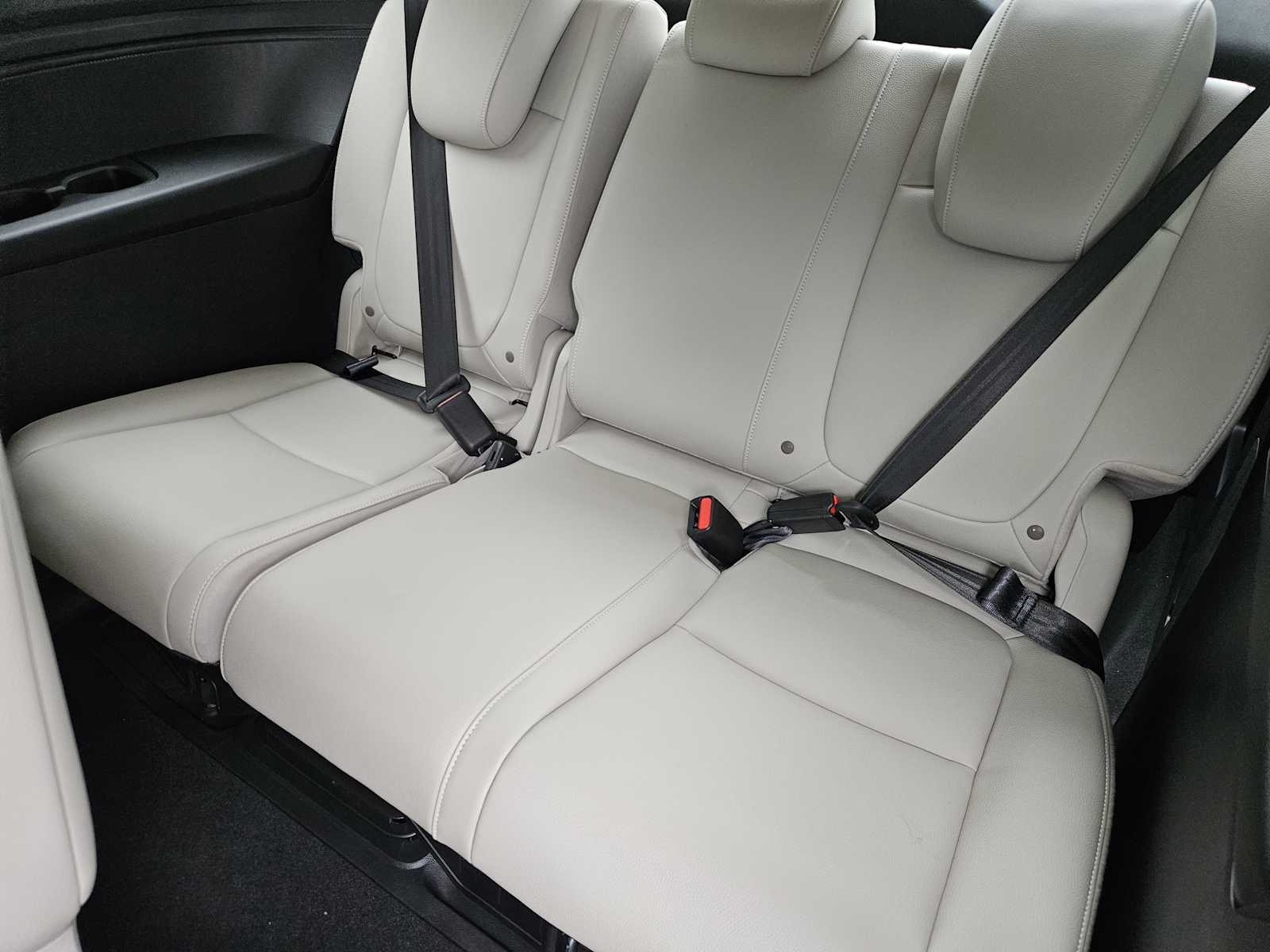 Thumbnail: 2026 Honda Odyssey - 24