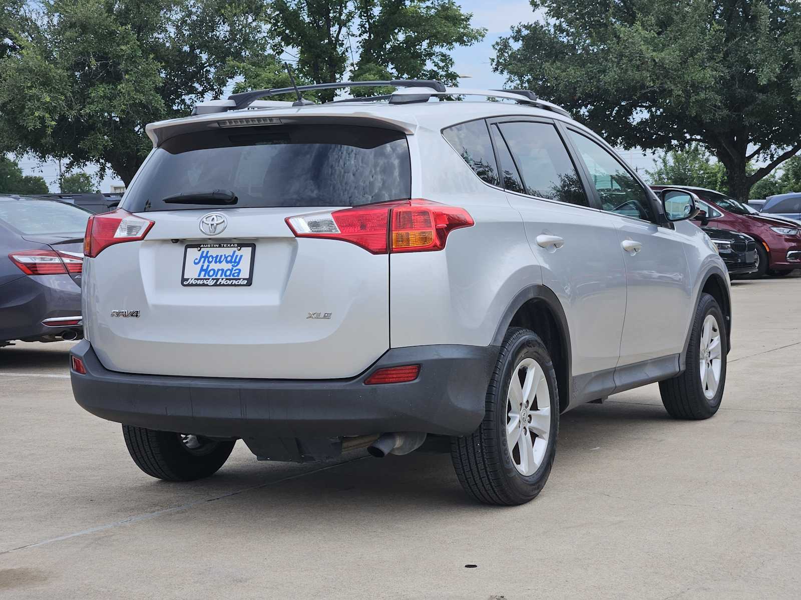 Thumbnail: 2014 Toyota RAV4 - 5