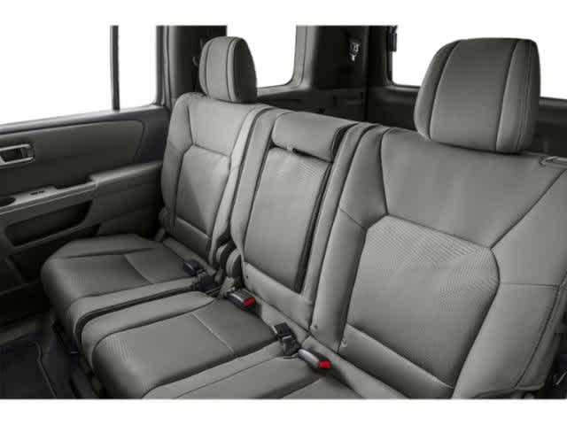 Thumbnail: 2015 Honda Pilot - 17