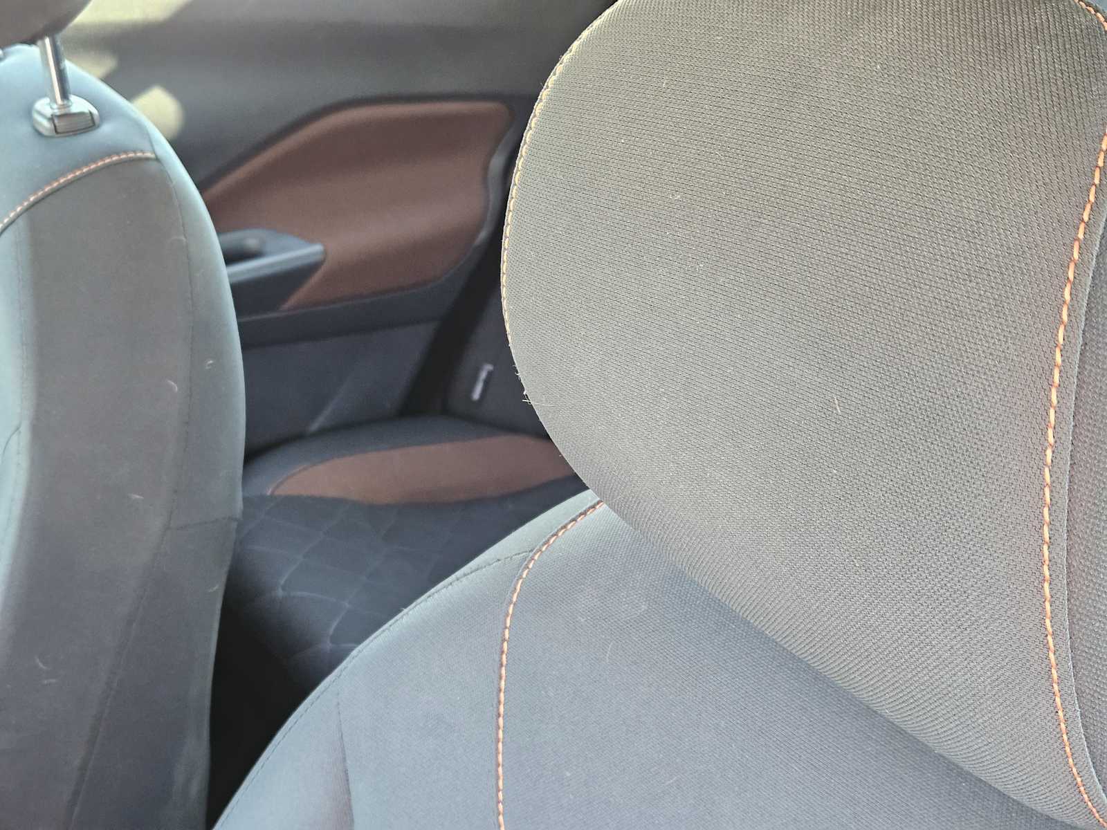 Thumbnail: 2020 Nissan Kicks - 15