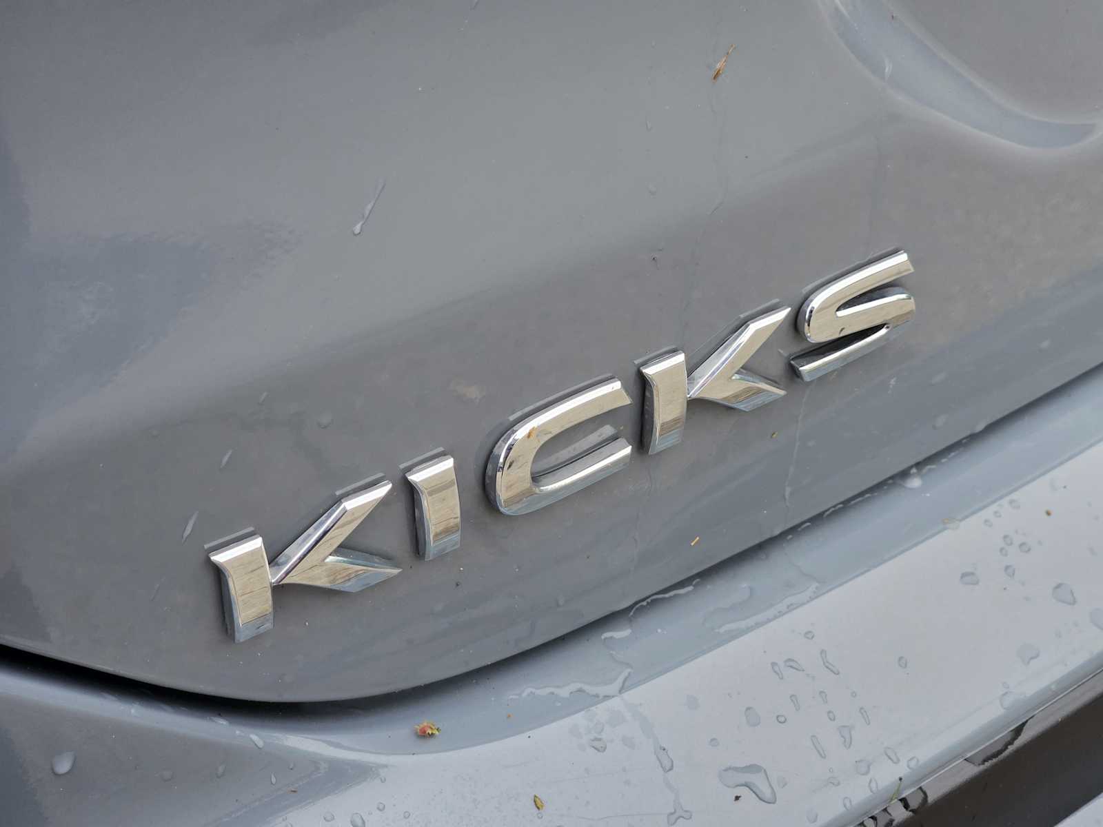 Thumbnail: 2022 Nissan Kicks - 11