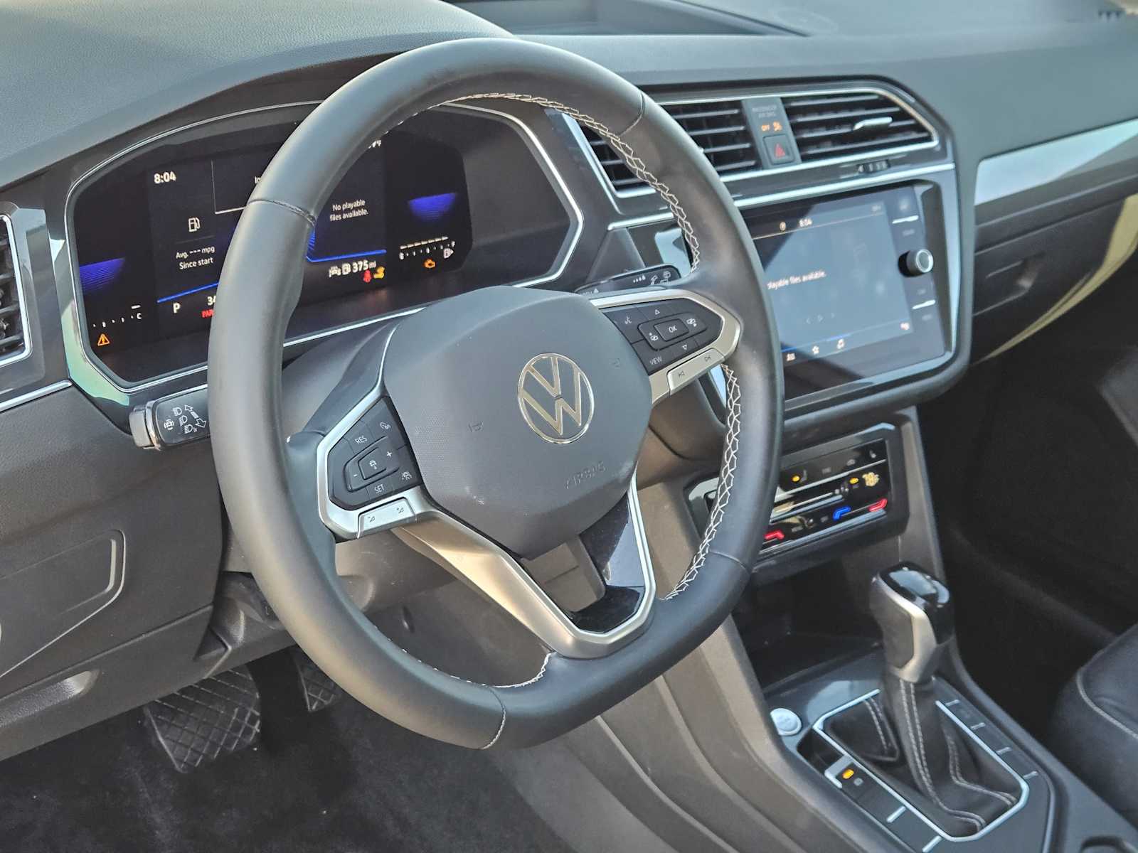 Thumbnail: 2022 Volkswagen Tiguan - 2