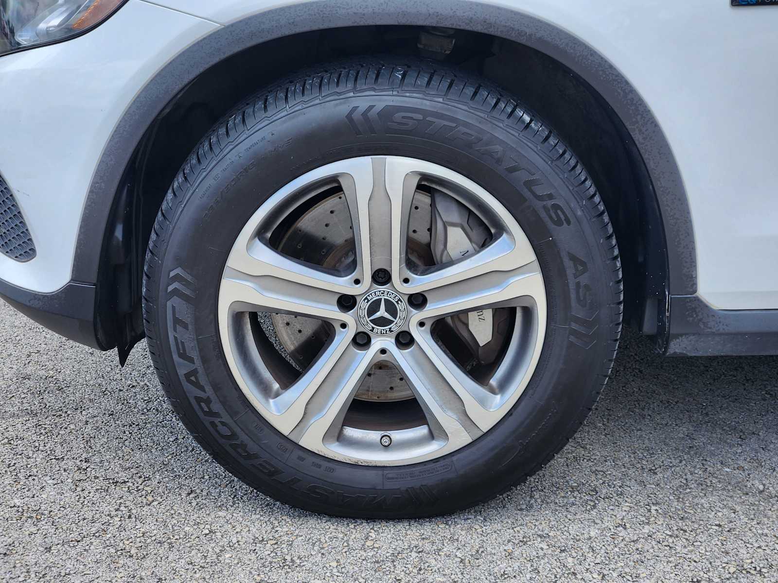 Thumbnail: 2019 Mercedes-Benz GLC - 9