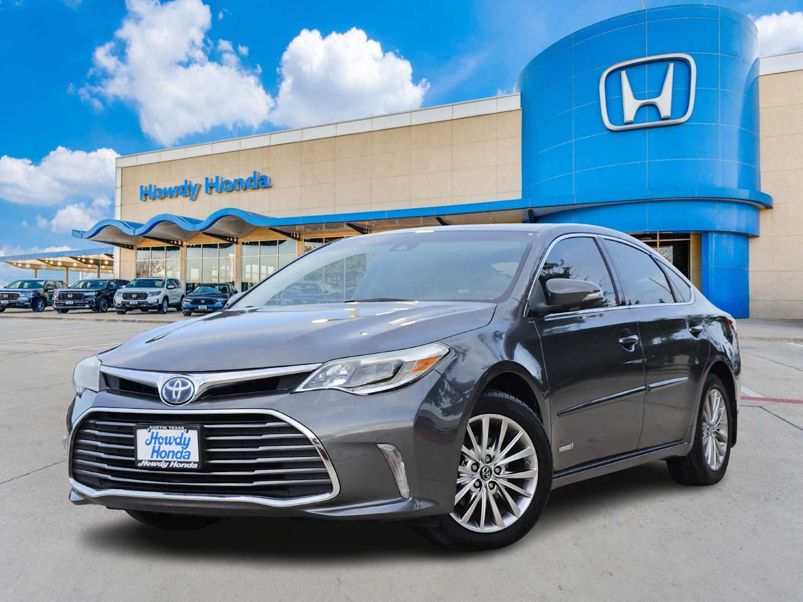 Thumbnail: 2018 Toyota Avalon - 1