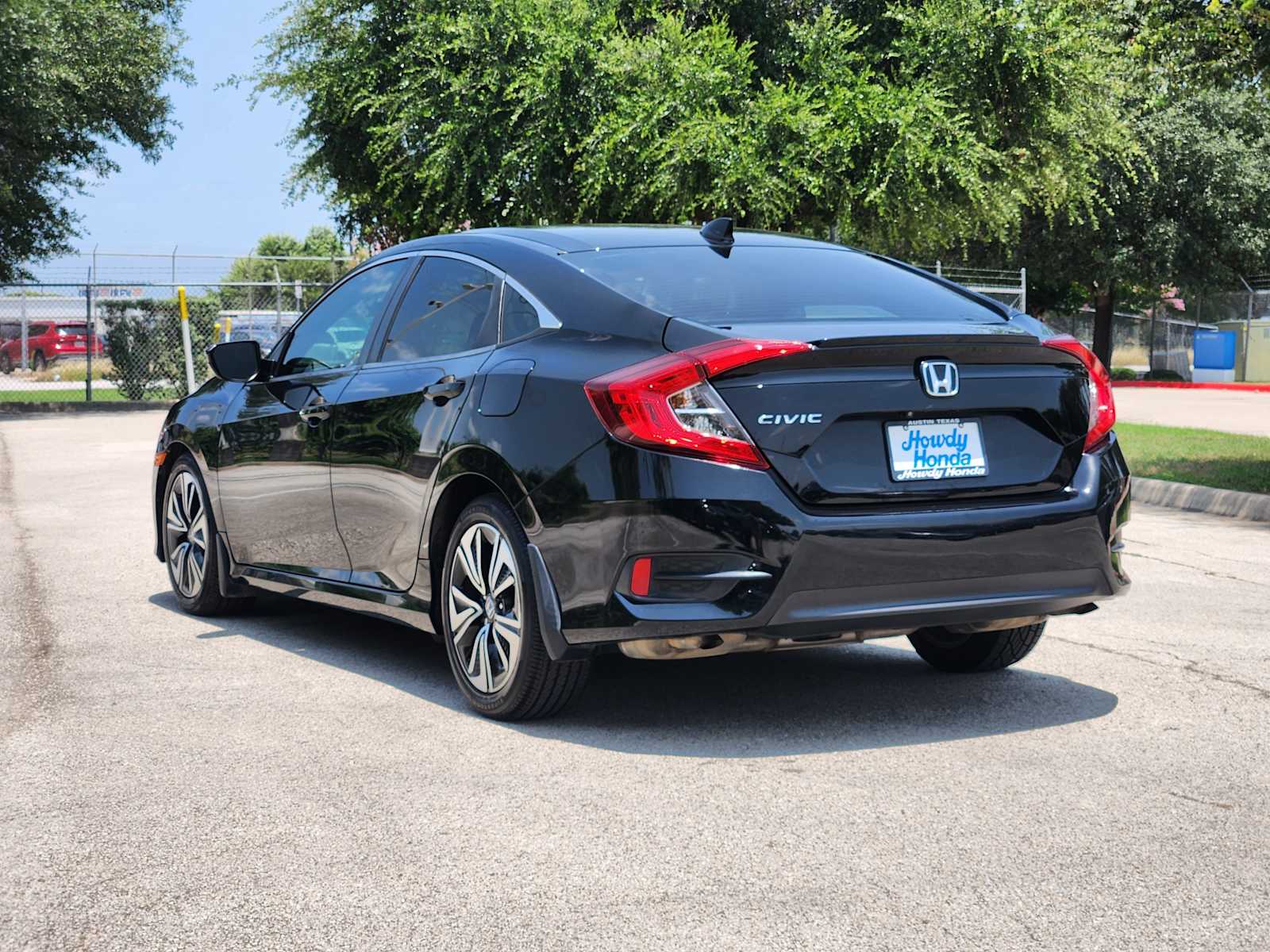 Thumbnail: 2017 Honda Civic - 5
